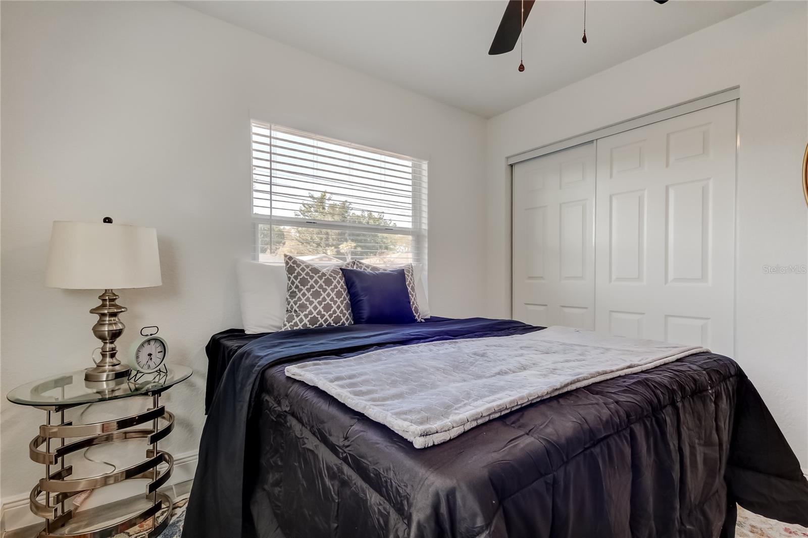 Image 23 of 36 For 509 11th Street Nw