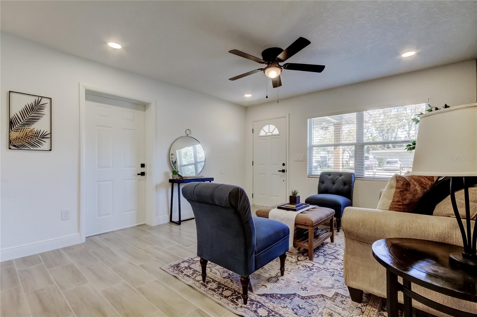 Image 7 of 36 For 509 11th Street Nw