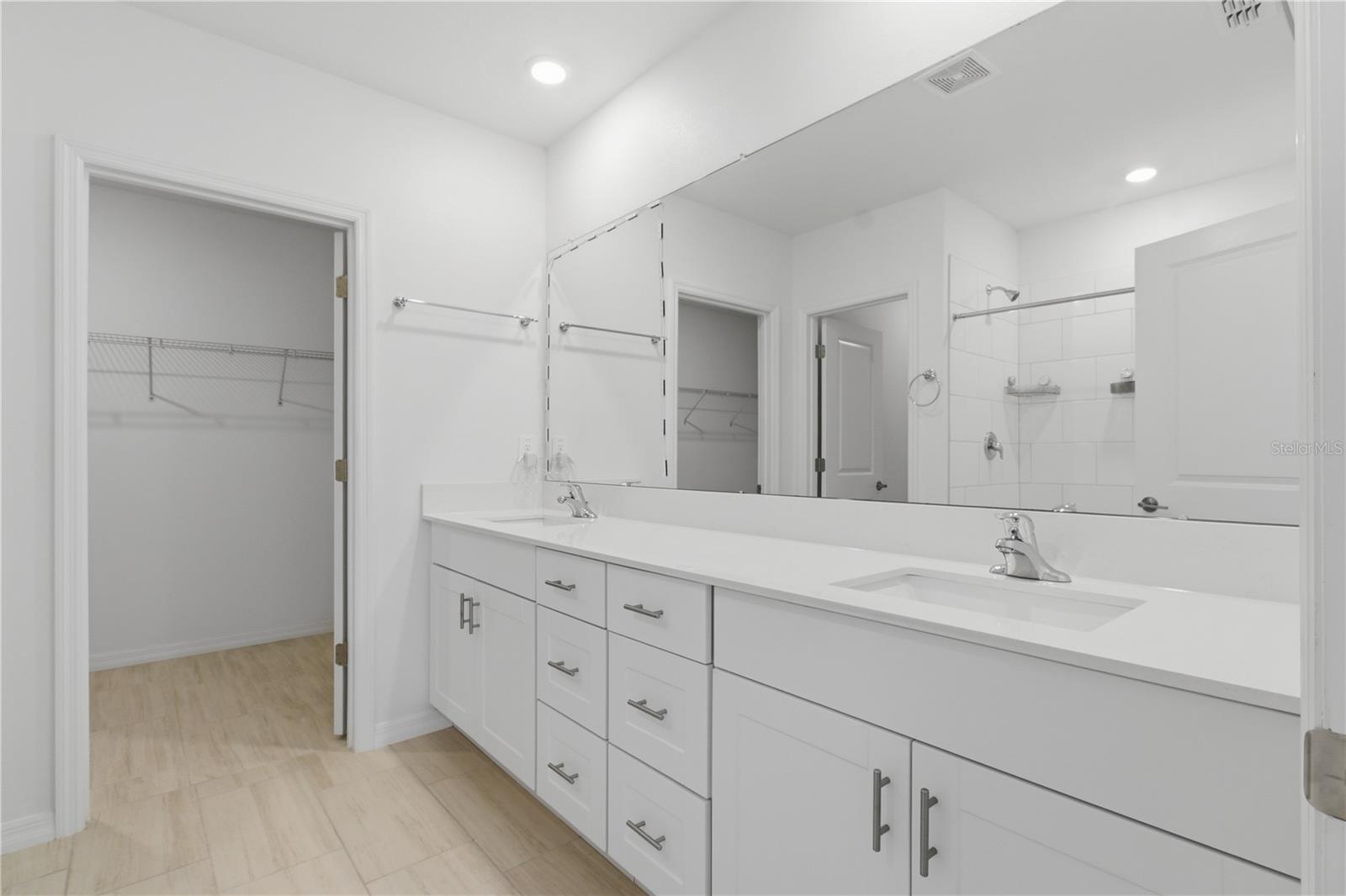 Image 19 of 39 For 2455 Lanier Road