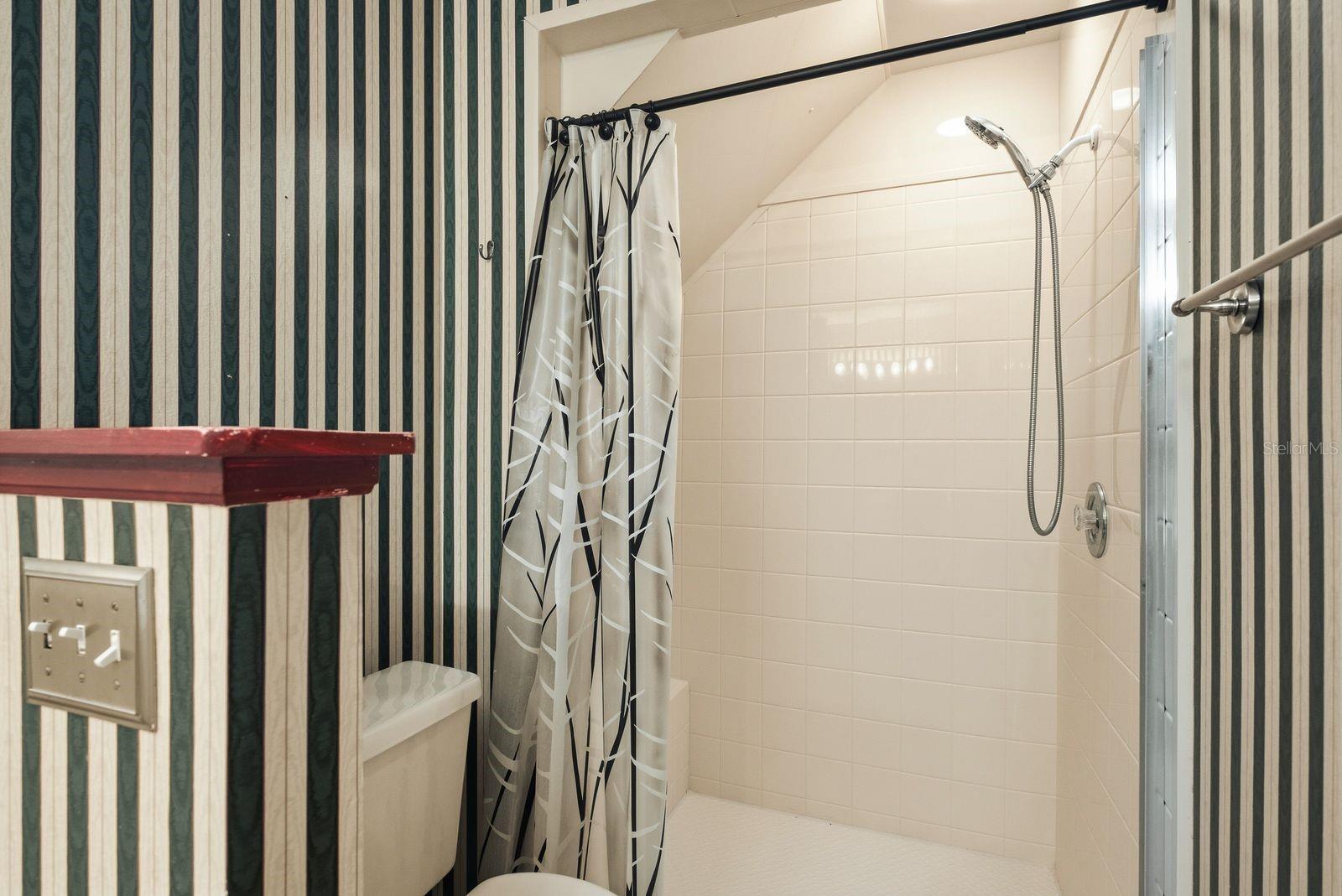 Image 22 of 38 For 2128 Clover Hill Road