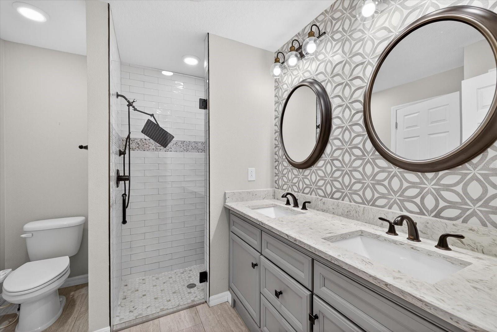 Listing photo id 25 for 3507 Gloria Avenue