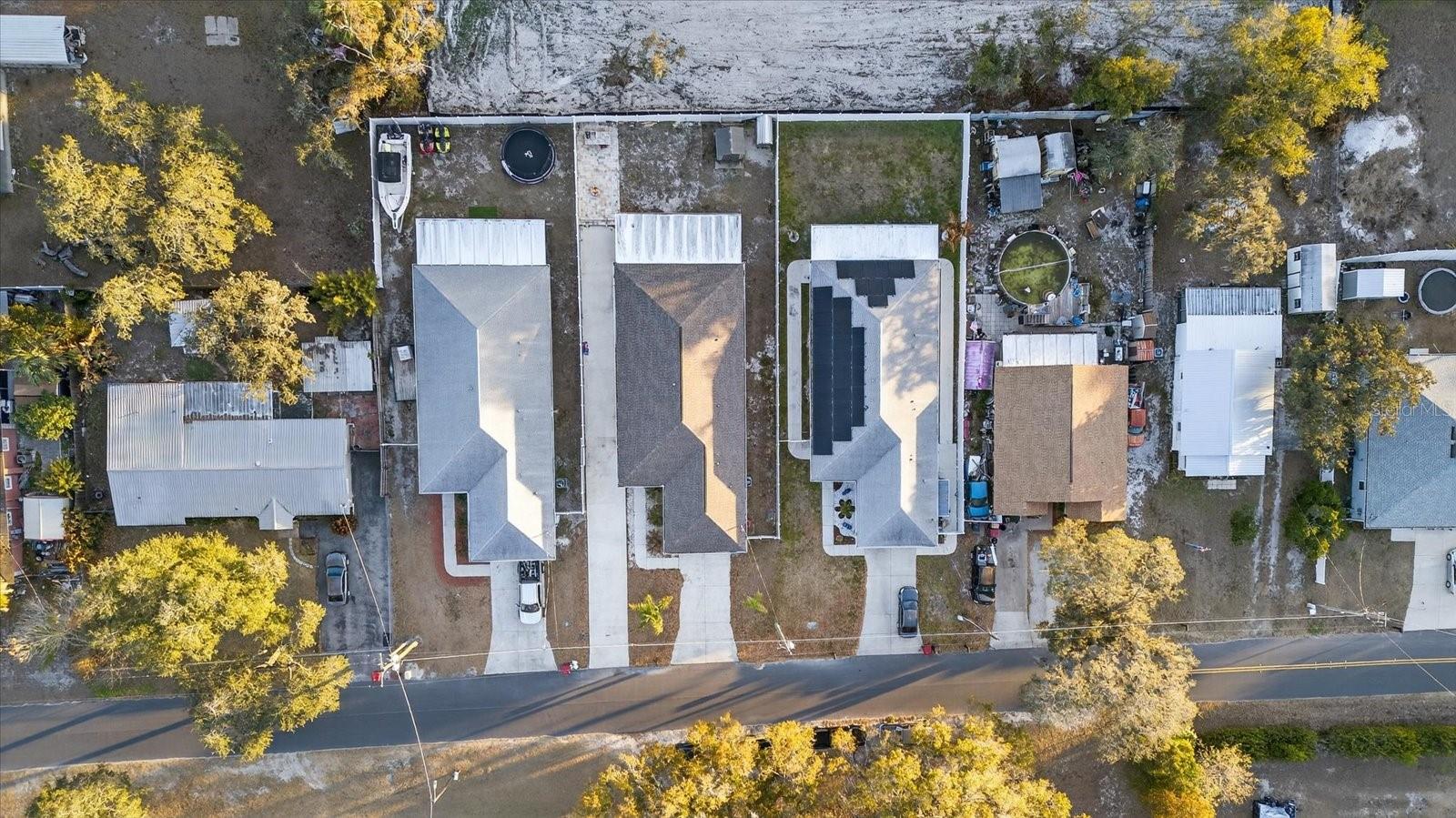 Listing photo id 33 for 3507 Gloria Avenue