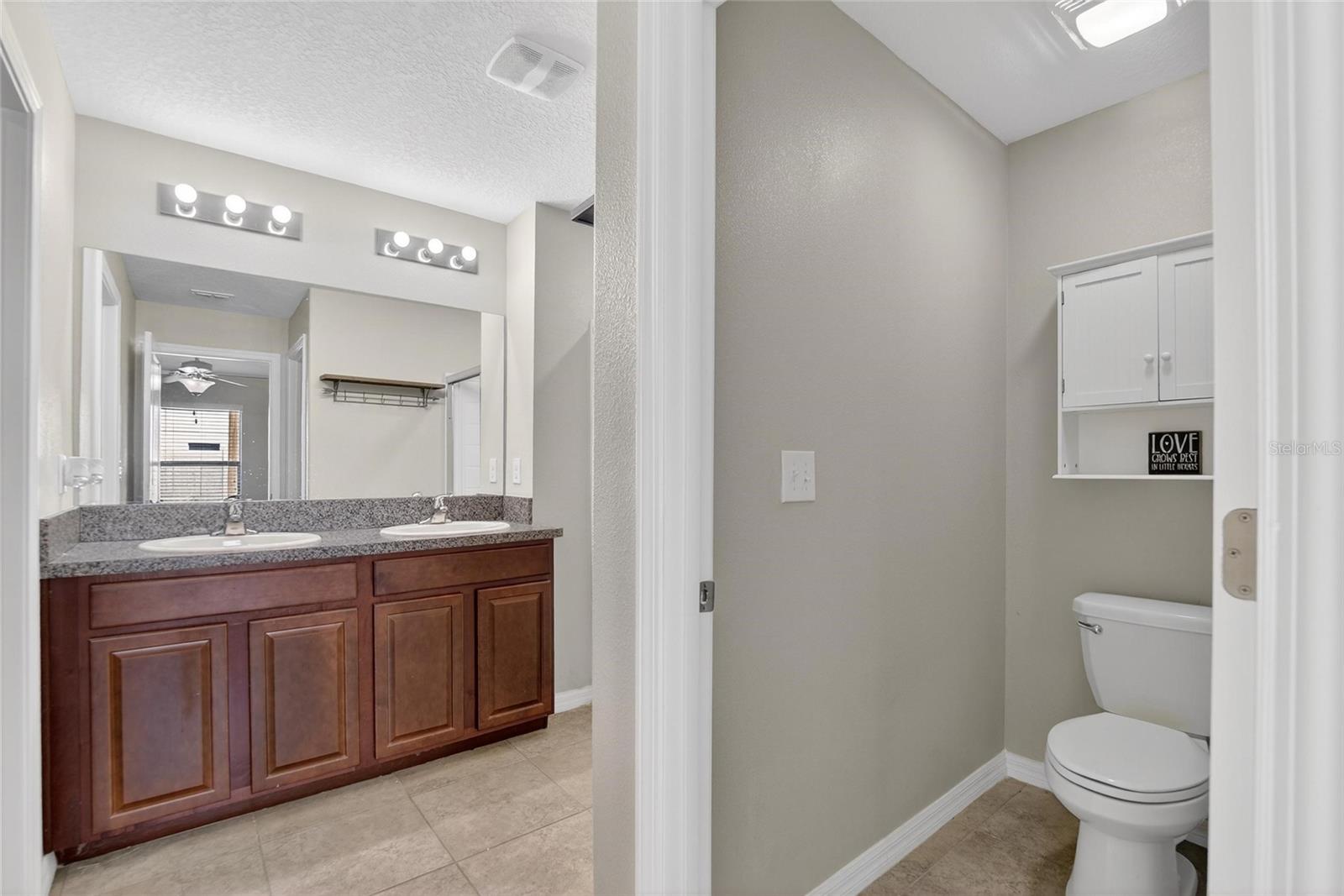 Image 24 of 35 For 12720 Hampton Hill Drive