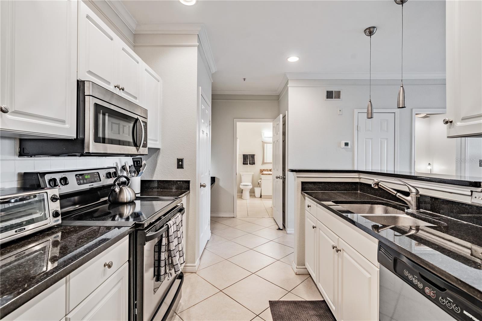 Image 9 of 32 For 4307 Bayside Village Drive 201