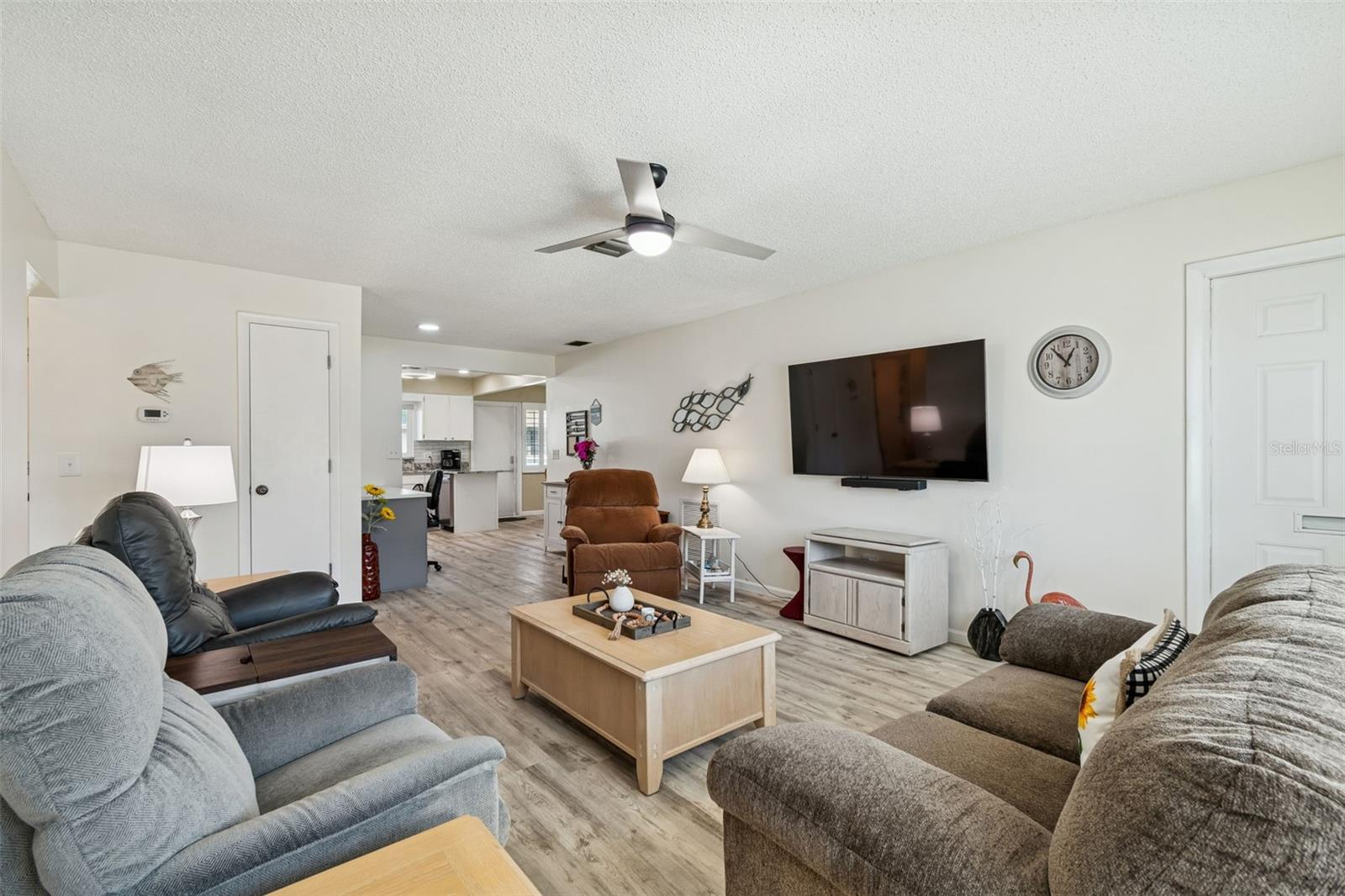 Image 11 of 72 For 6875 Monte Carlo N 6875