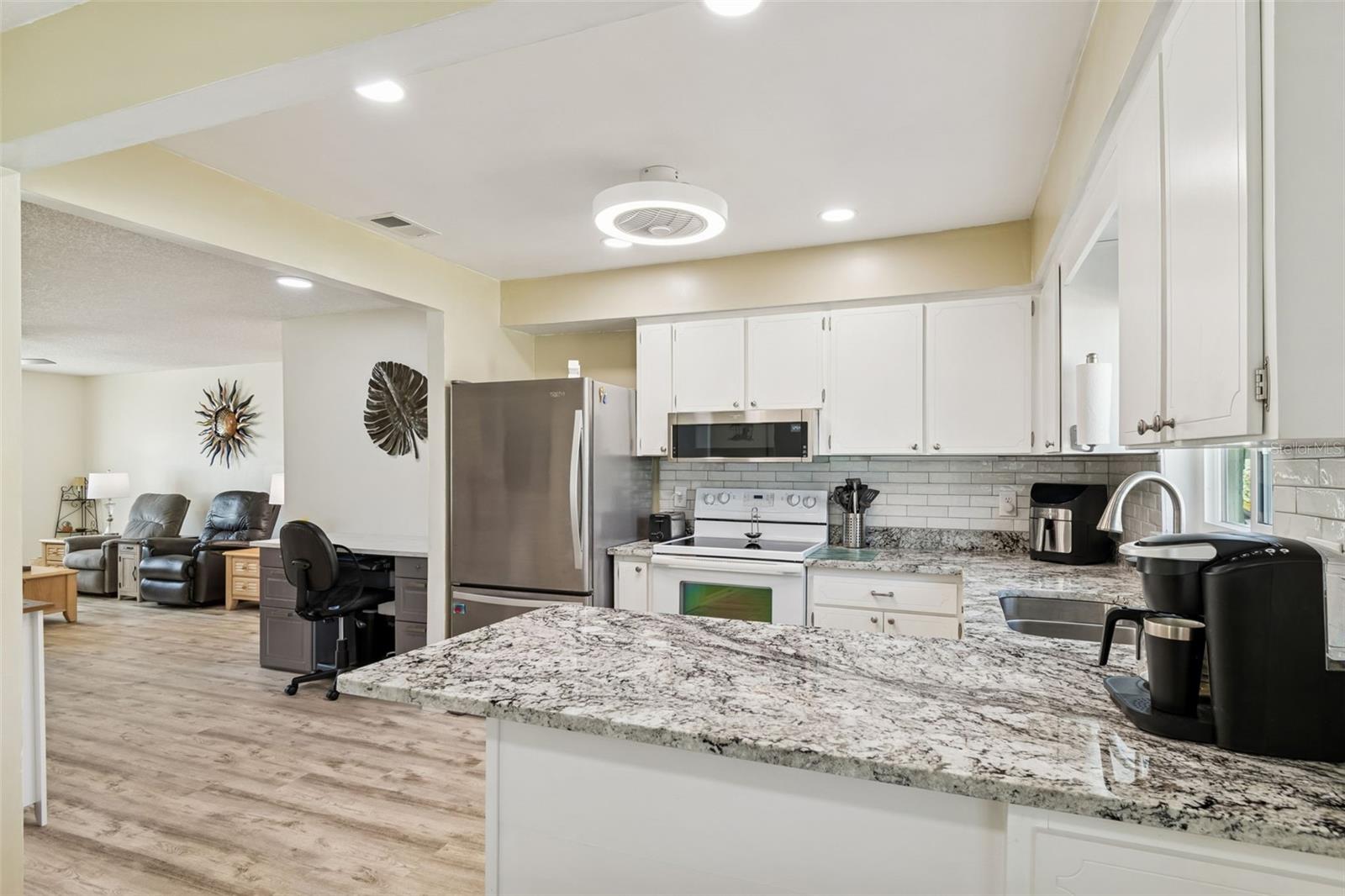 Image 17 of 72 For 6875 Monte Carlo N 6875