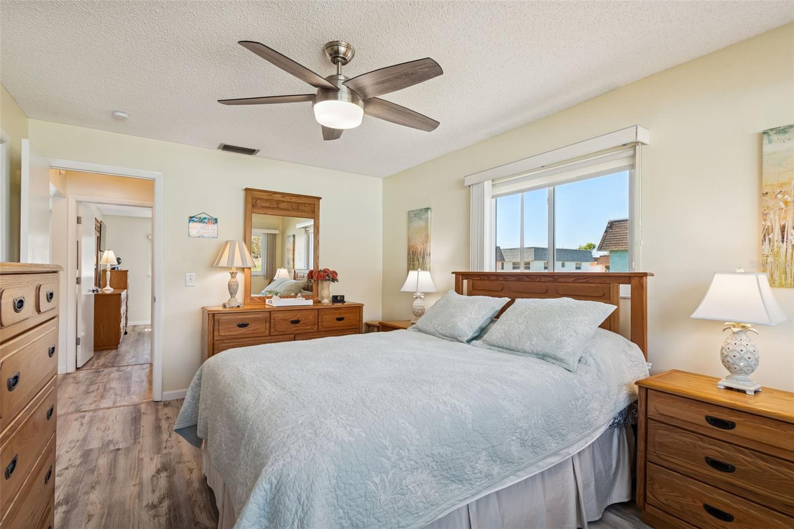 Image 37 of 72 For 6875 Monte Carlo N 6875