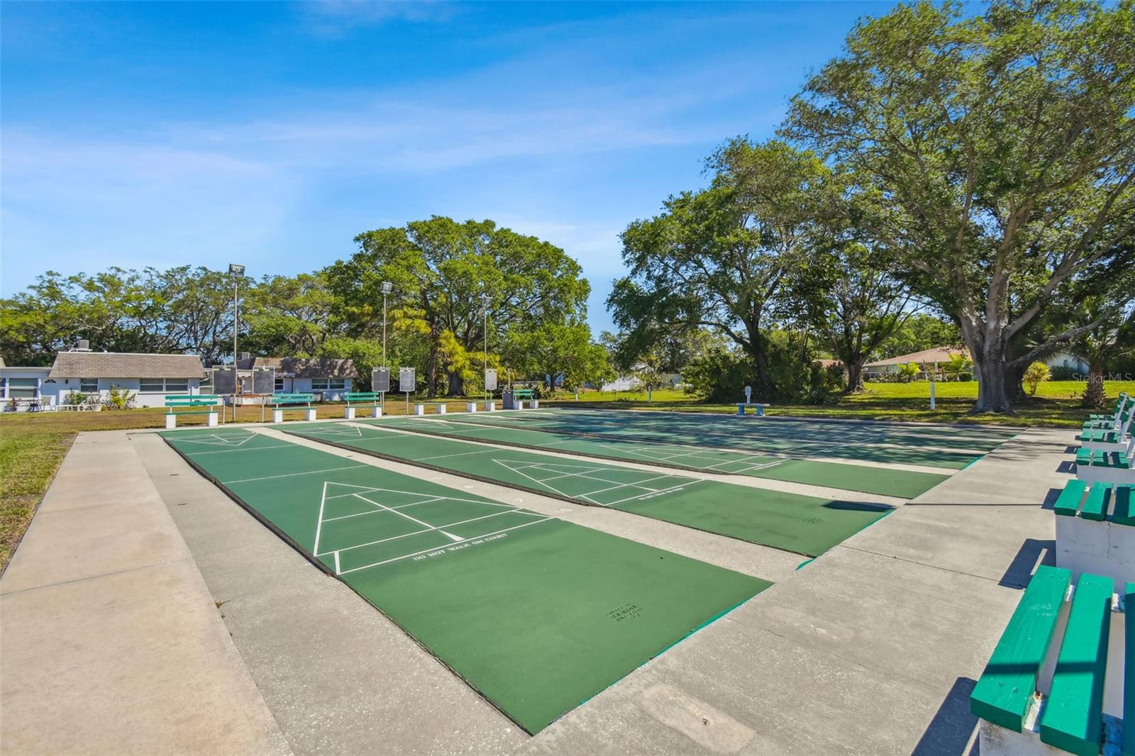 Image 61 of 72 For 6875 Monte Carlo N 6875