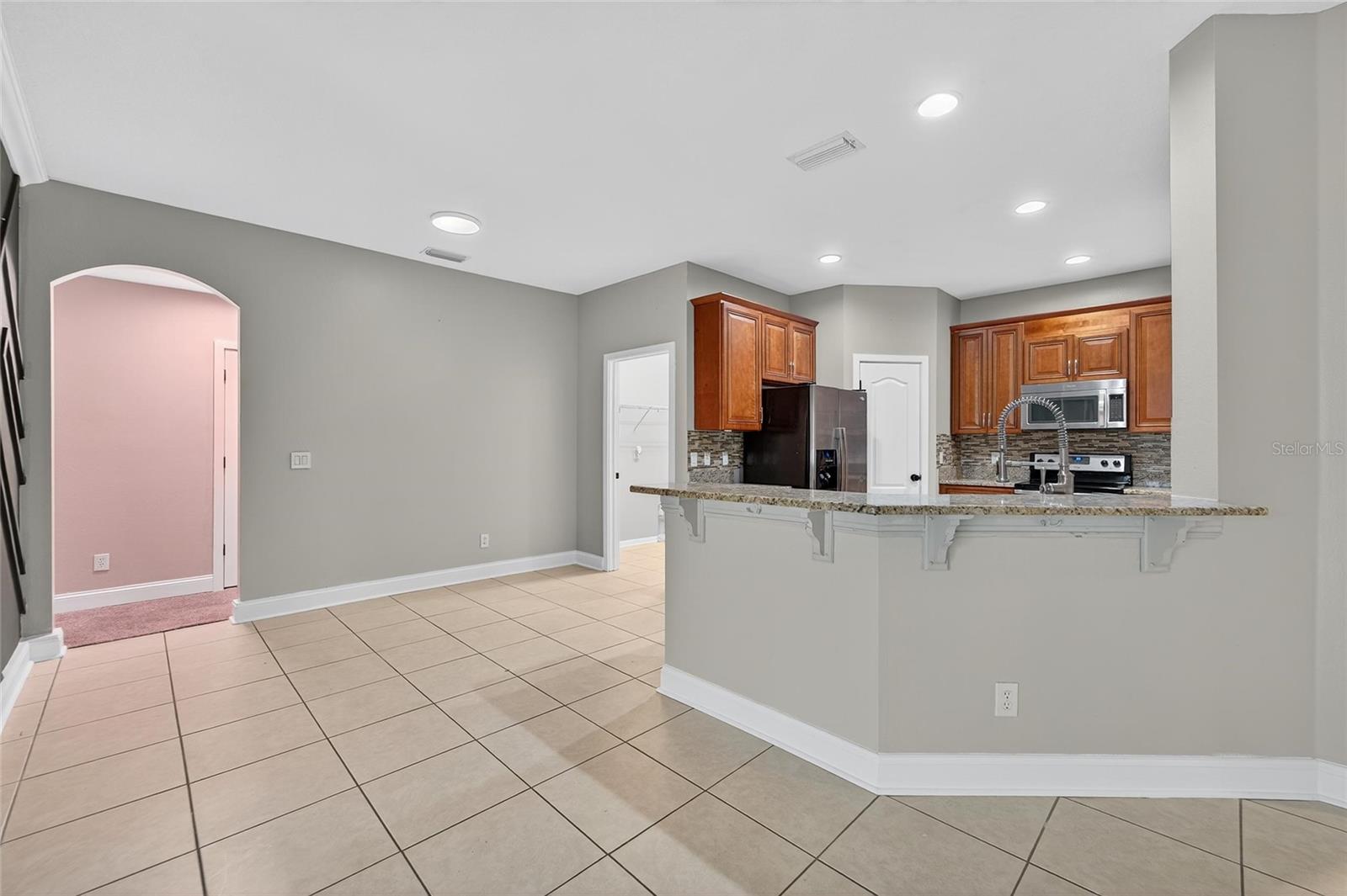 Image 21 of 74 For 2502 Bonterra Boulevard