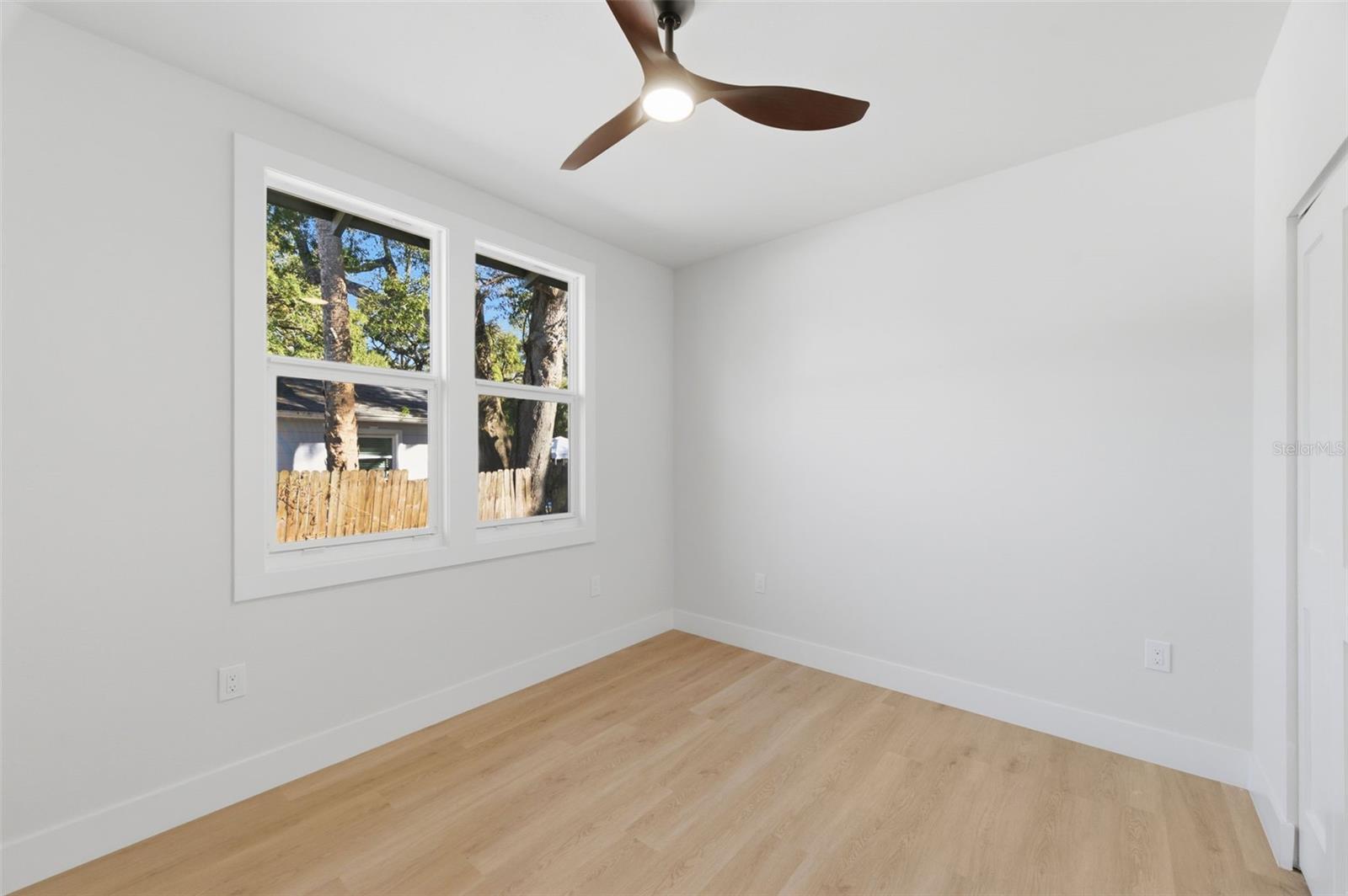 Image 22 of 30 For 309 Selma Avenue