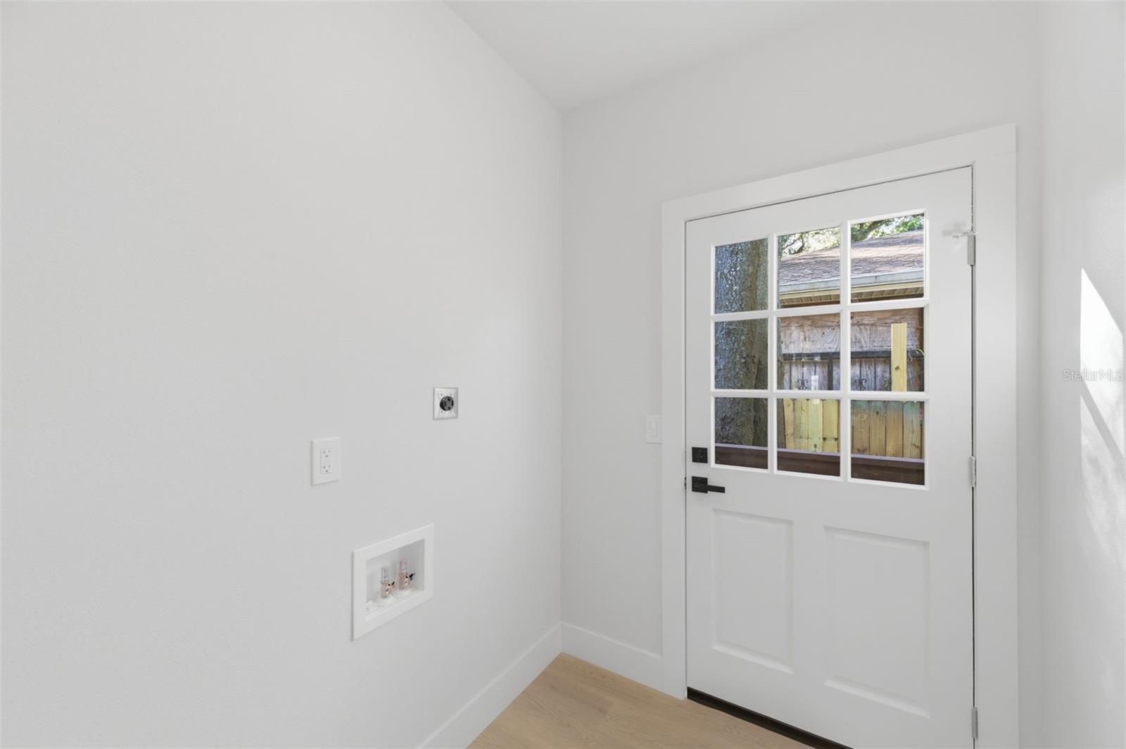 Image 27 of 30 For 309 Selma Avenue