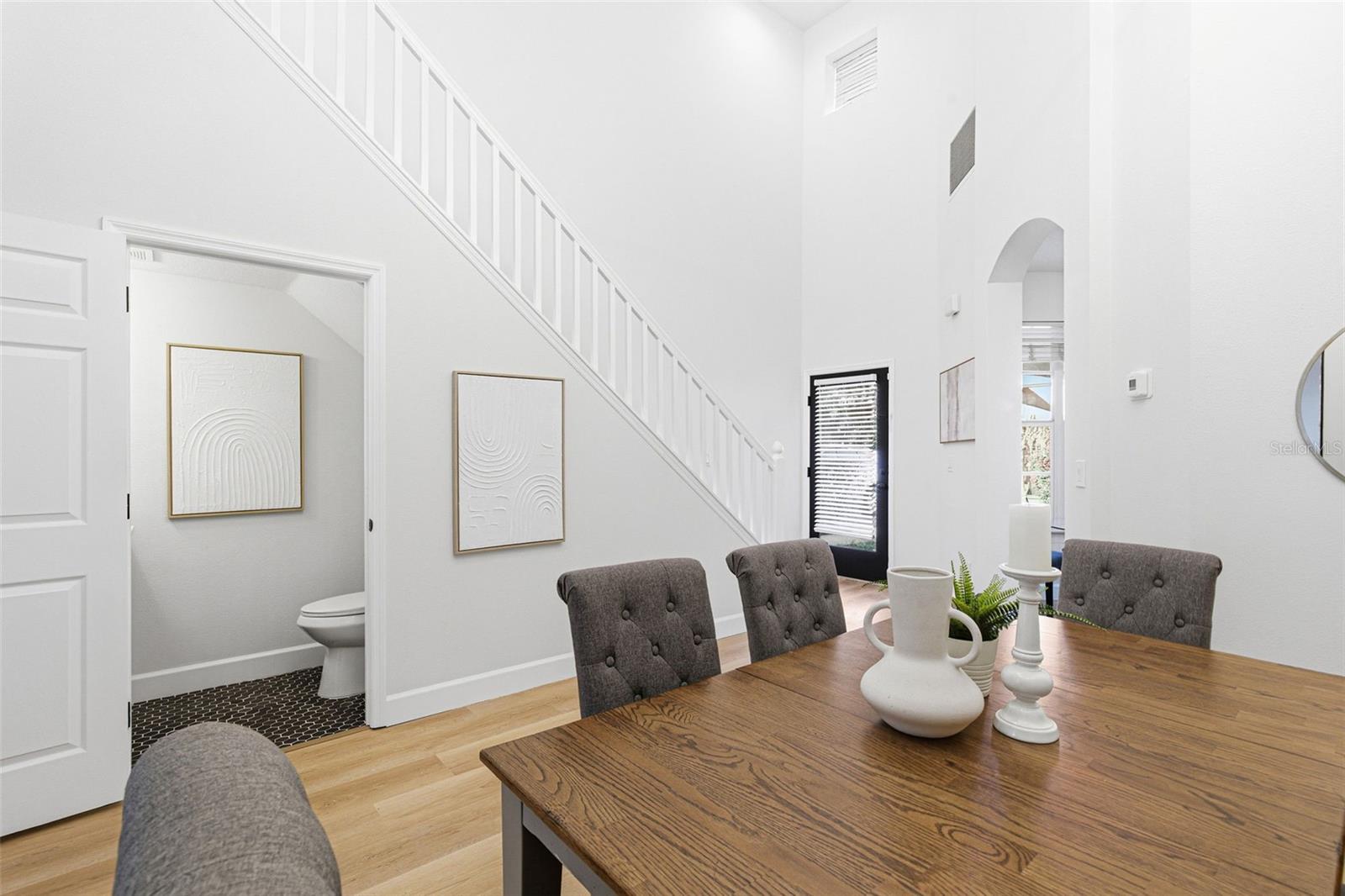 Image 17 of 59 For 11005 Blaine Top Place