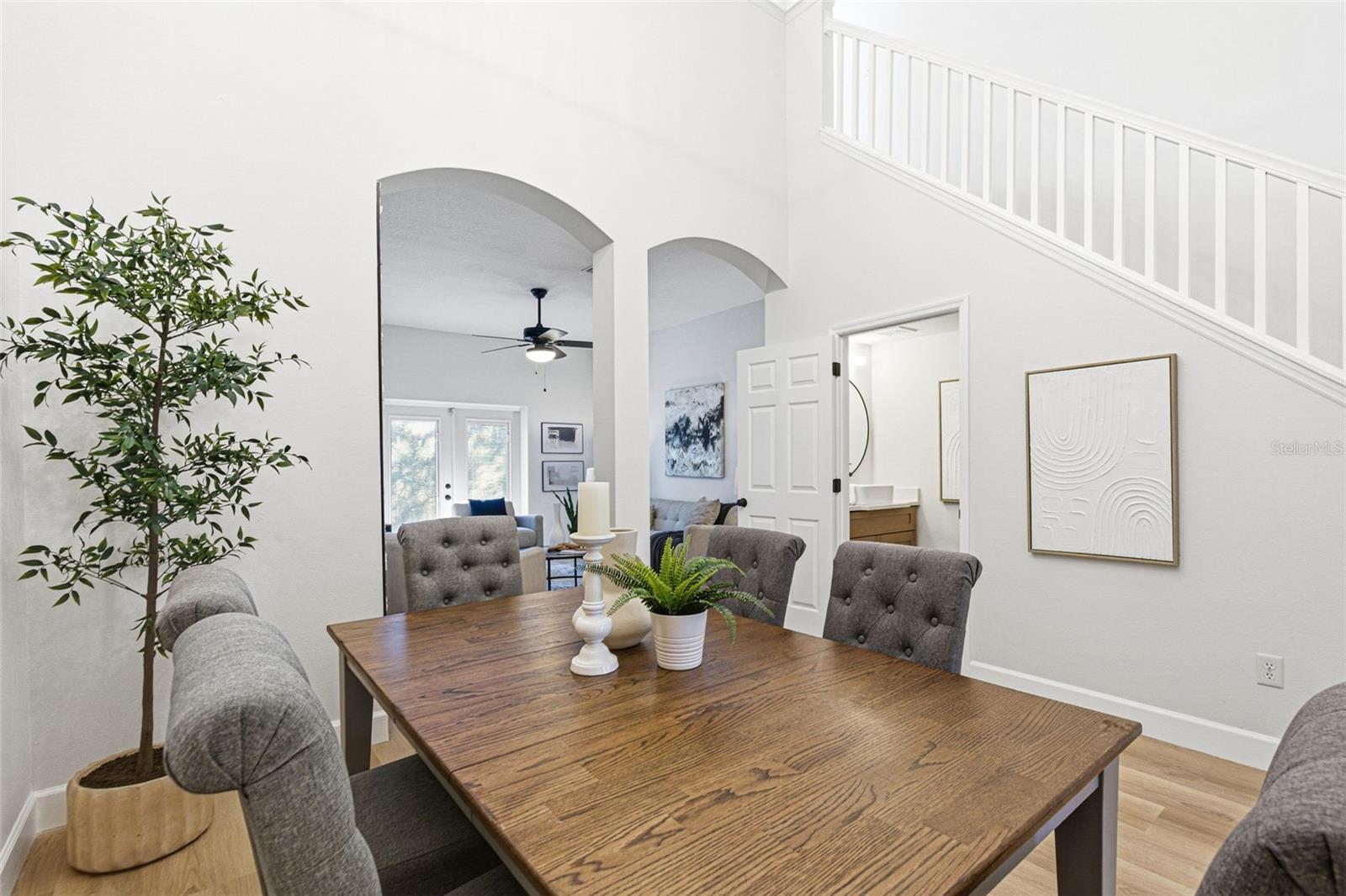 Image 18 of 59 For 11005 Blaine Top Place