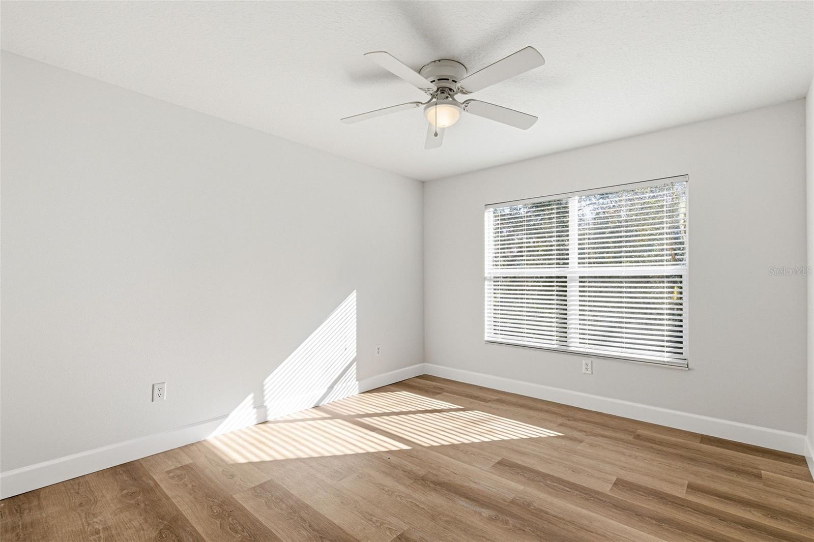 Image 41 of 59 For 11005 Blaine Top Place