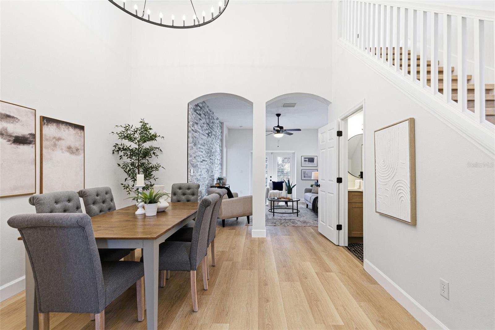 Image 5 of 59 For 11005 Blaine Top Place