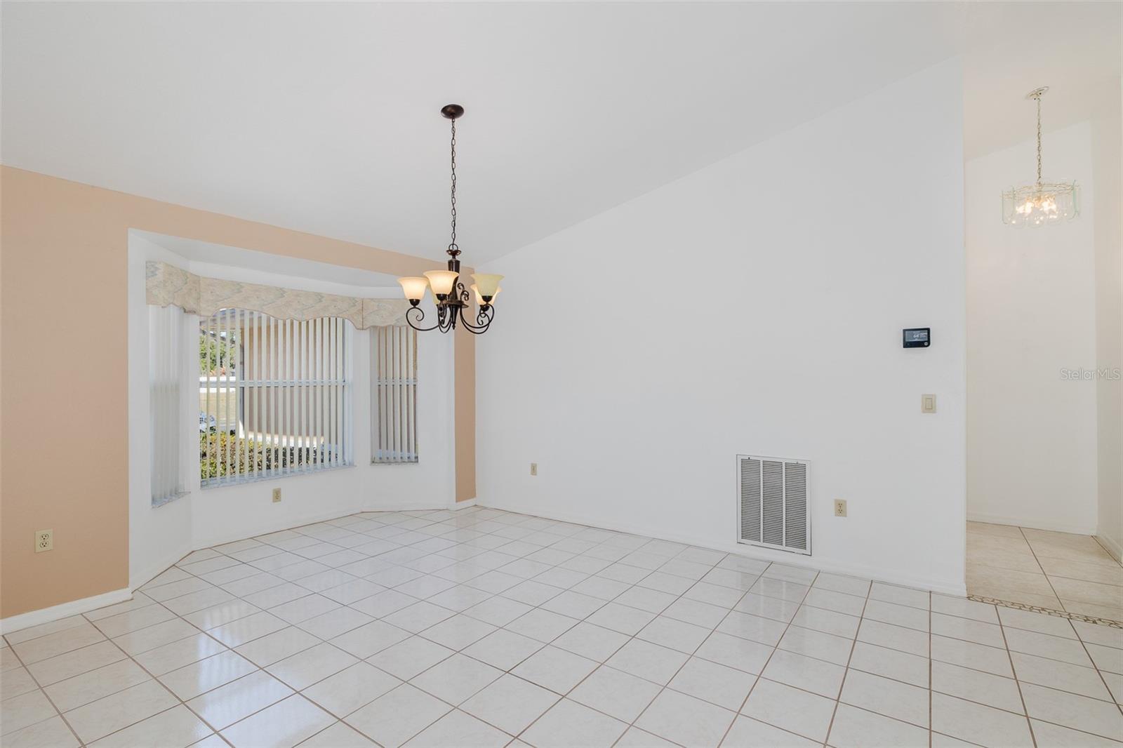 Image 14 of 62 For 9462 Dunkirk Road