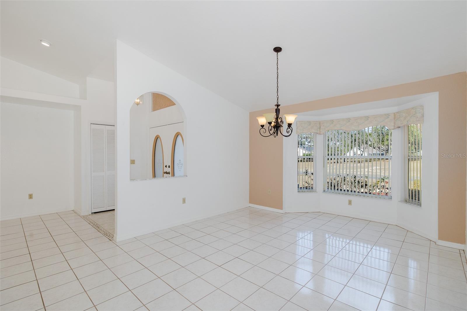 Image 15 of 62 For 9462 Dunkirk Road