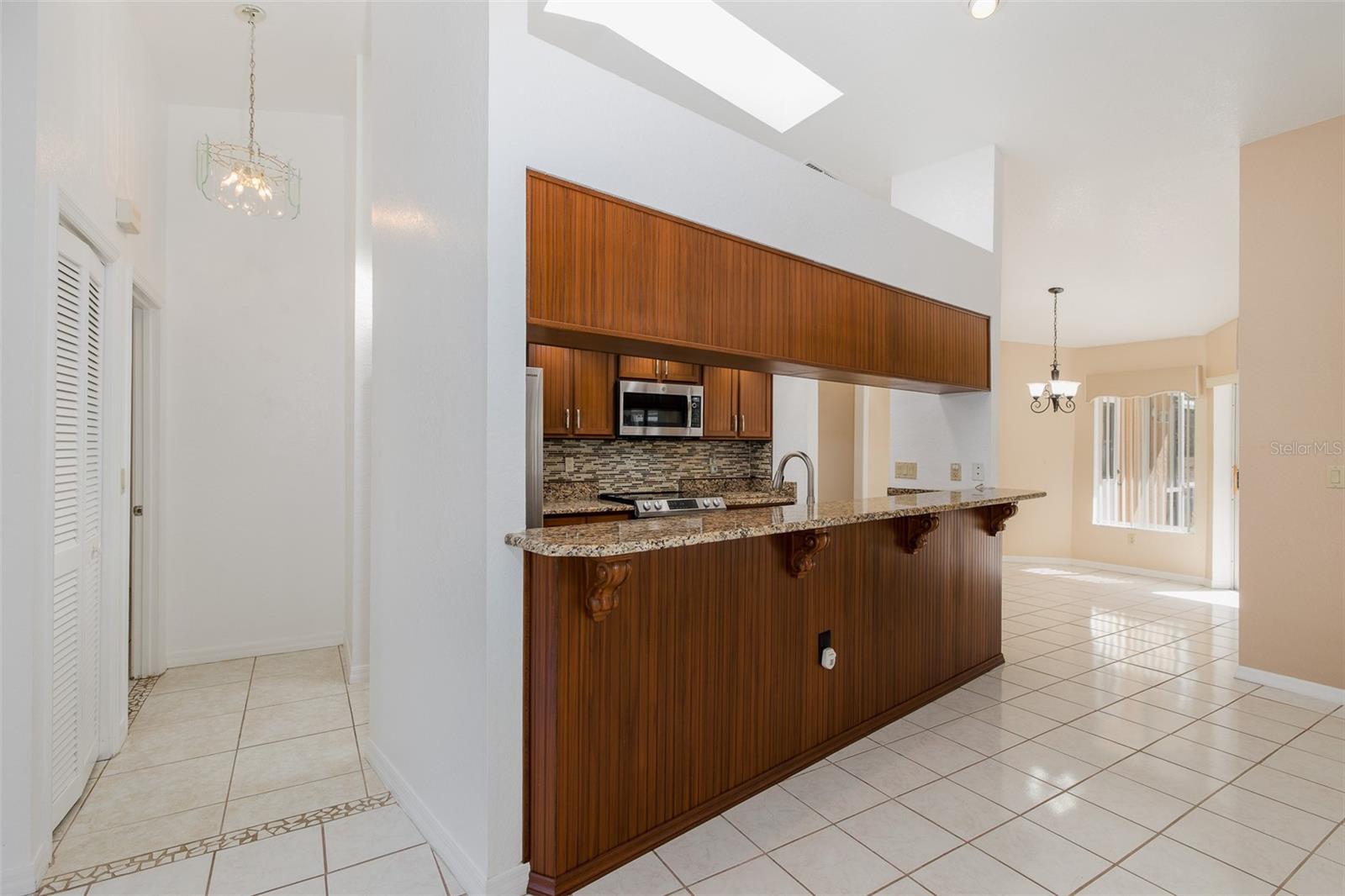 Image 17 of 62 For 9462 Dunkirk Road