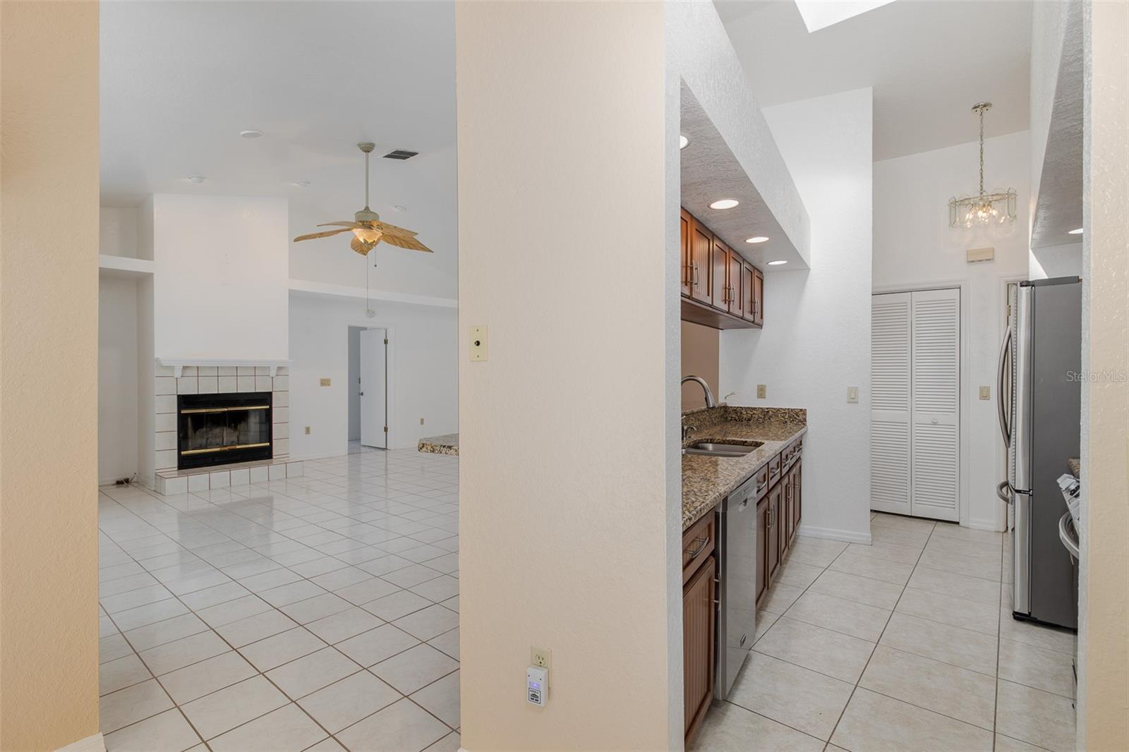 Image 20 of 62 For 9462 Dunkirk Road