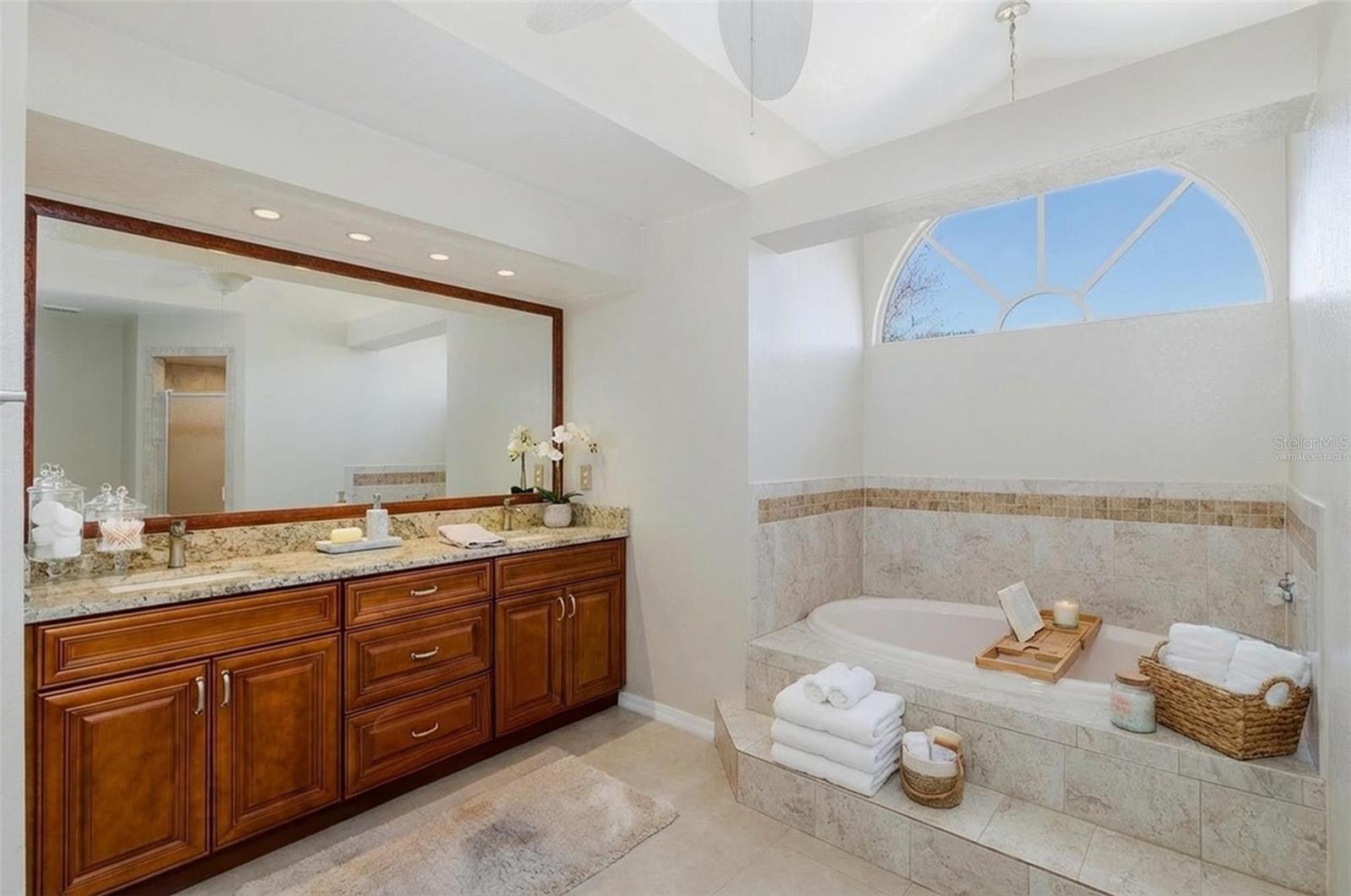 Image 28 of 62 For 9462 Dunkirk Road