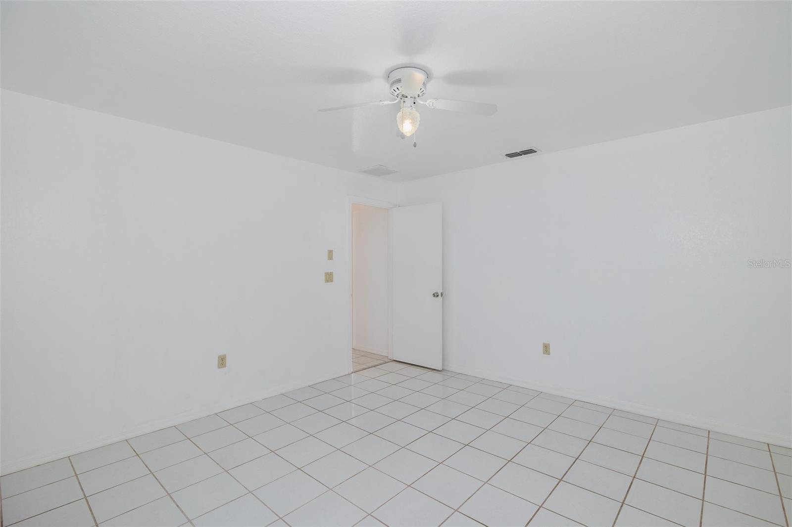 Image 39 of 62 For 9462 Dunkirk Road