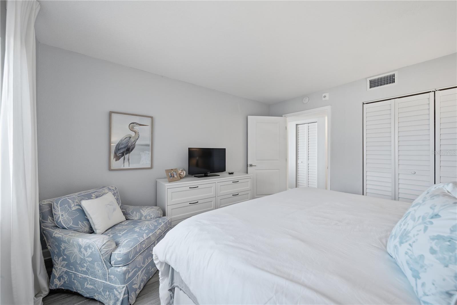 Listing photo id 22 for 5633 Puerta Del Sol Boulevard S 102