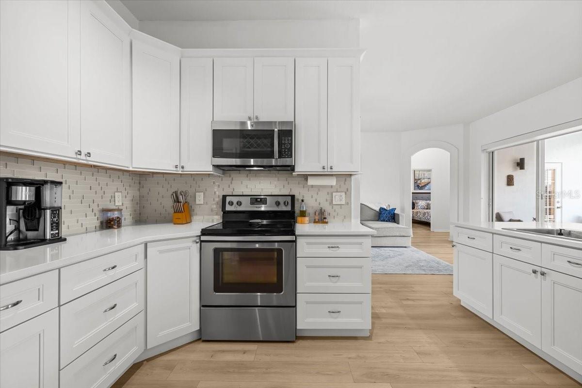 Image 11 of 48 For 11905 Timberhill Drive