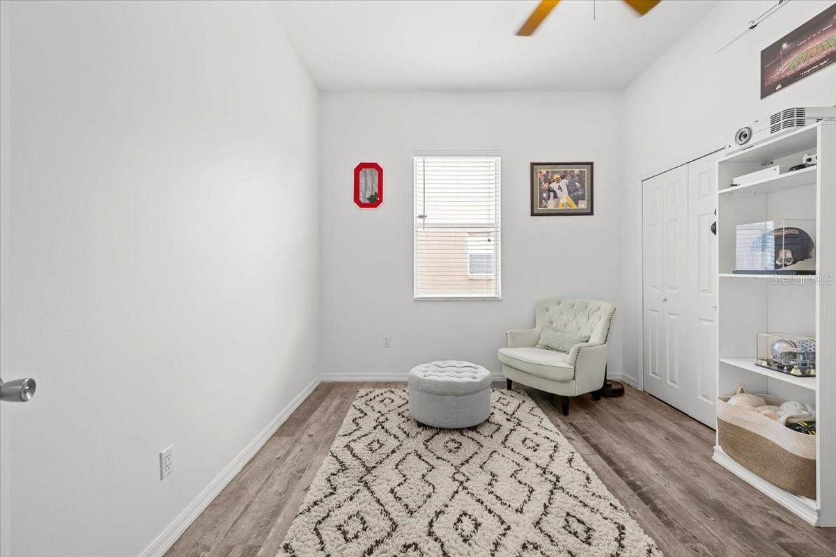 Image 25 of 48 For 11905 Timberhill Drive