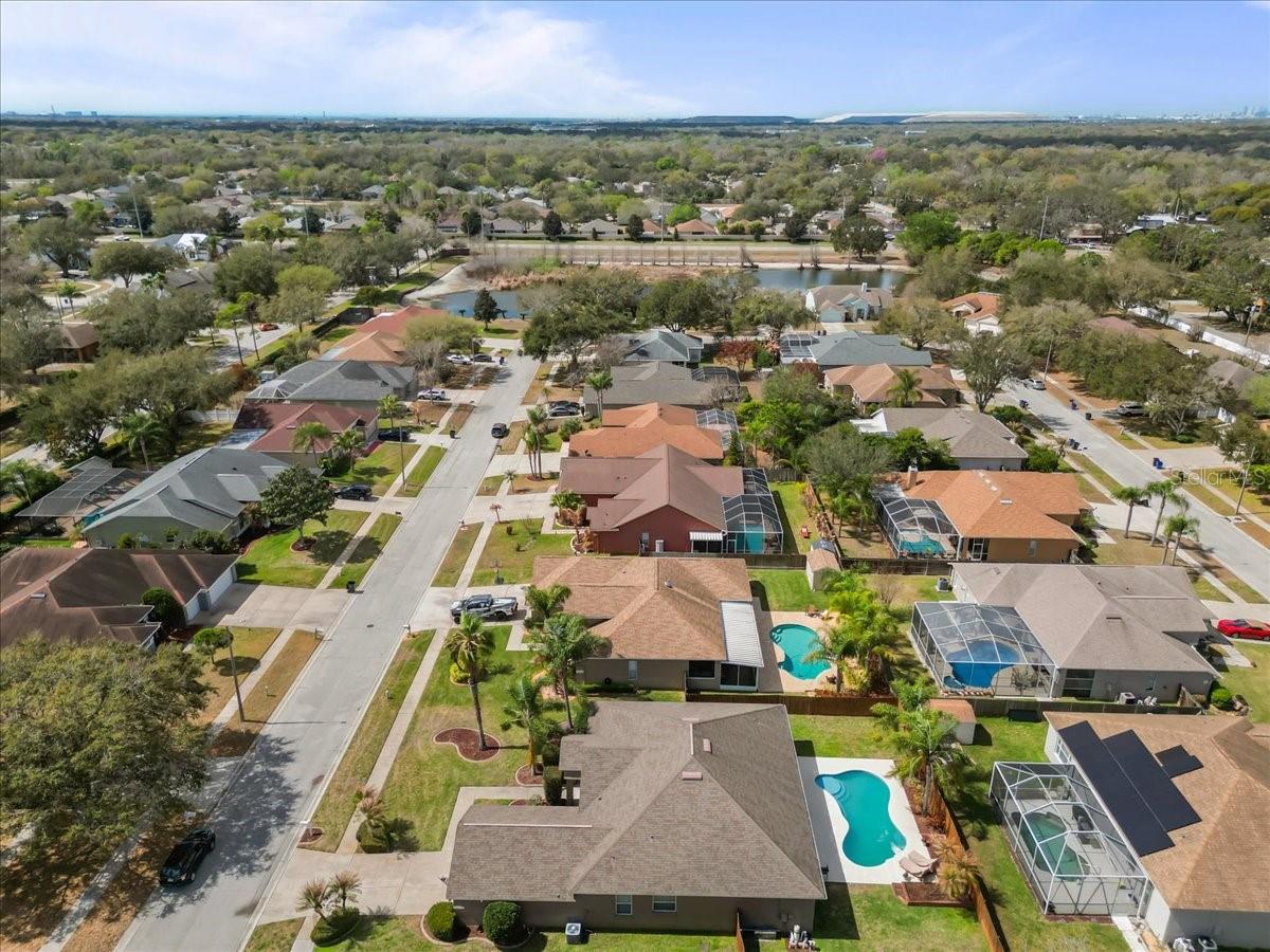 Image 47 of 48 For 11905 Timberhill Drive