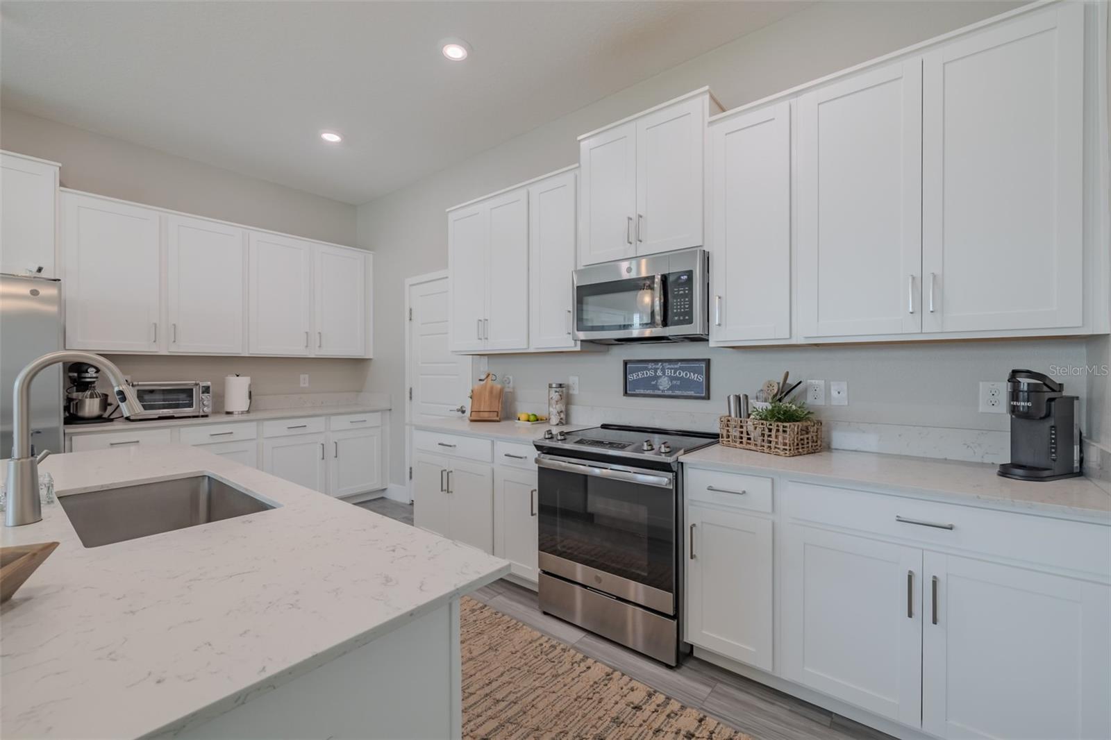 Image 11 of 48 For 7316 Juanita Street