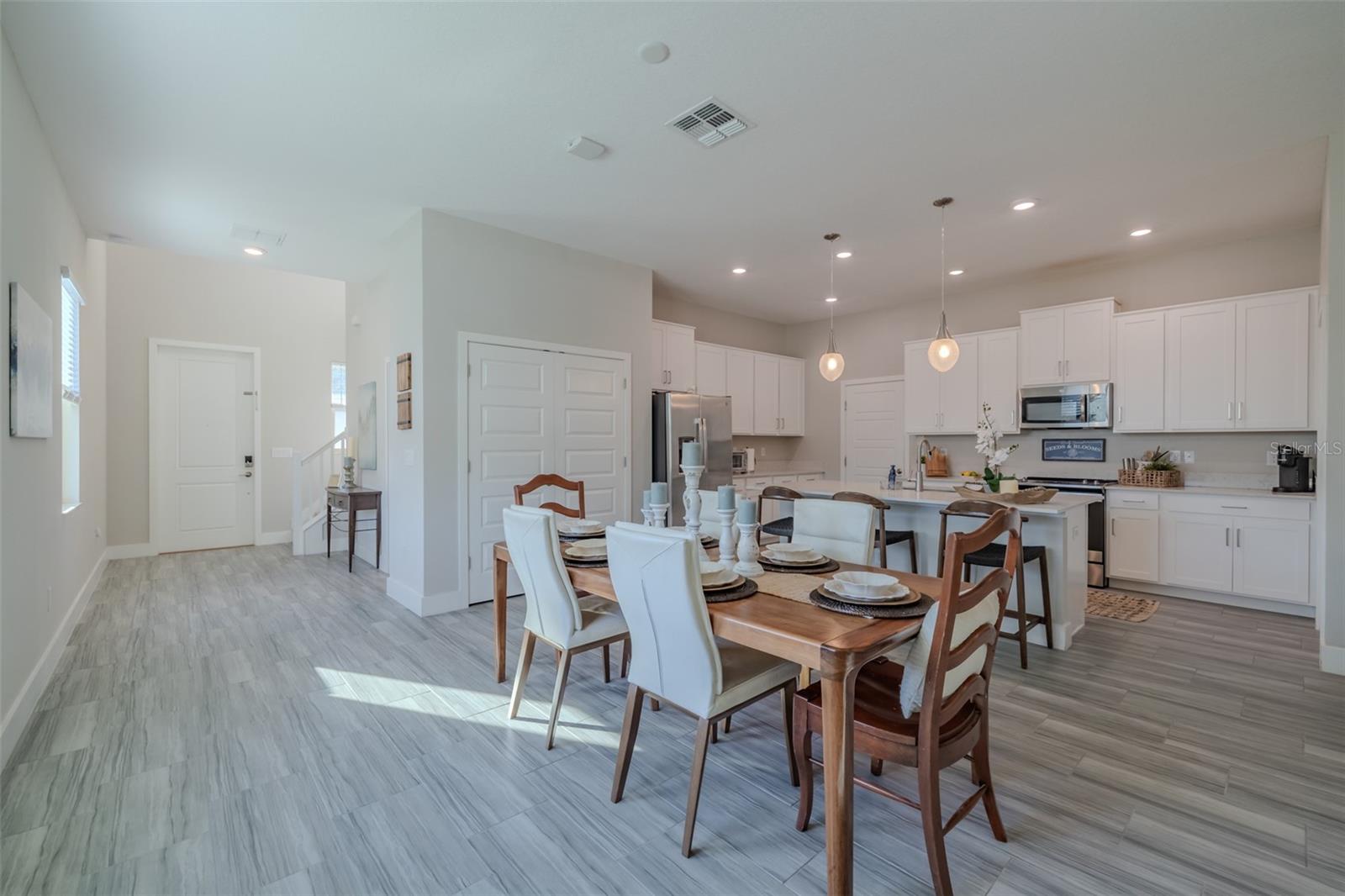 Image 9 of 48 For 7316 Juanita Street