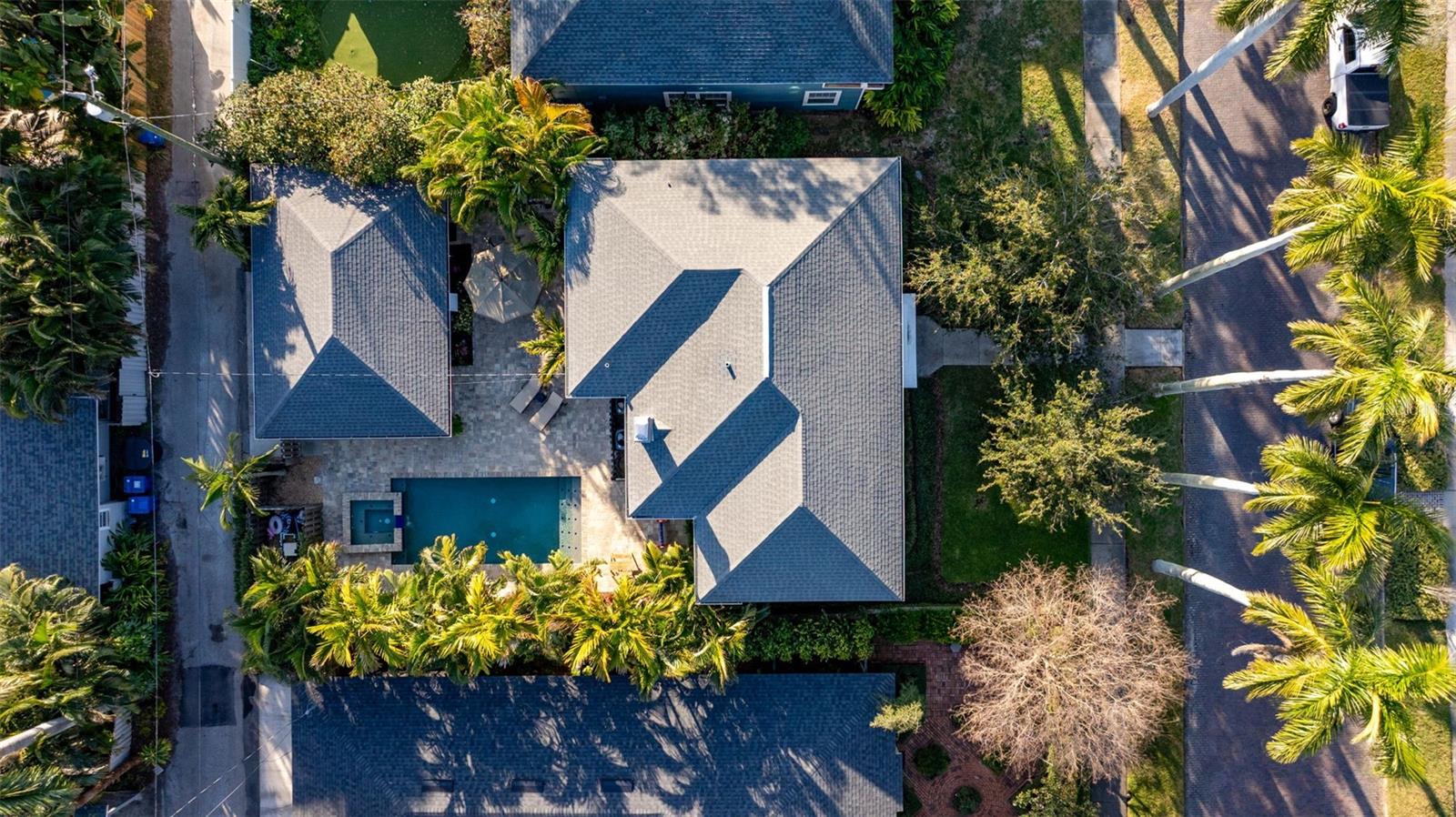 Listing photo id 42 for 646 17th Ave Ne