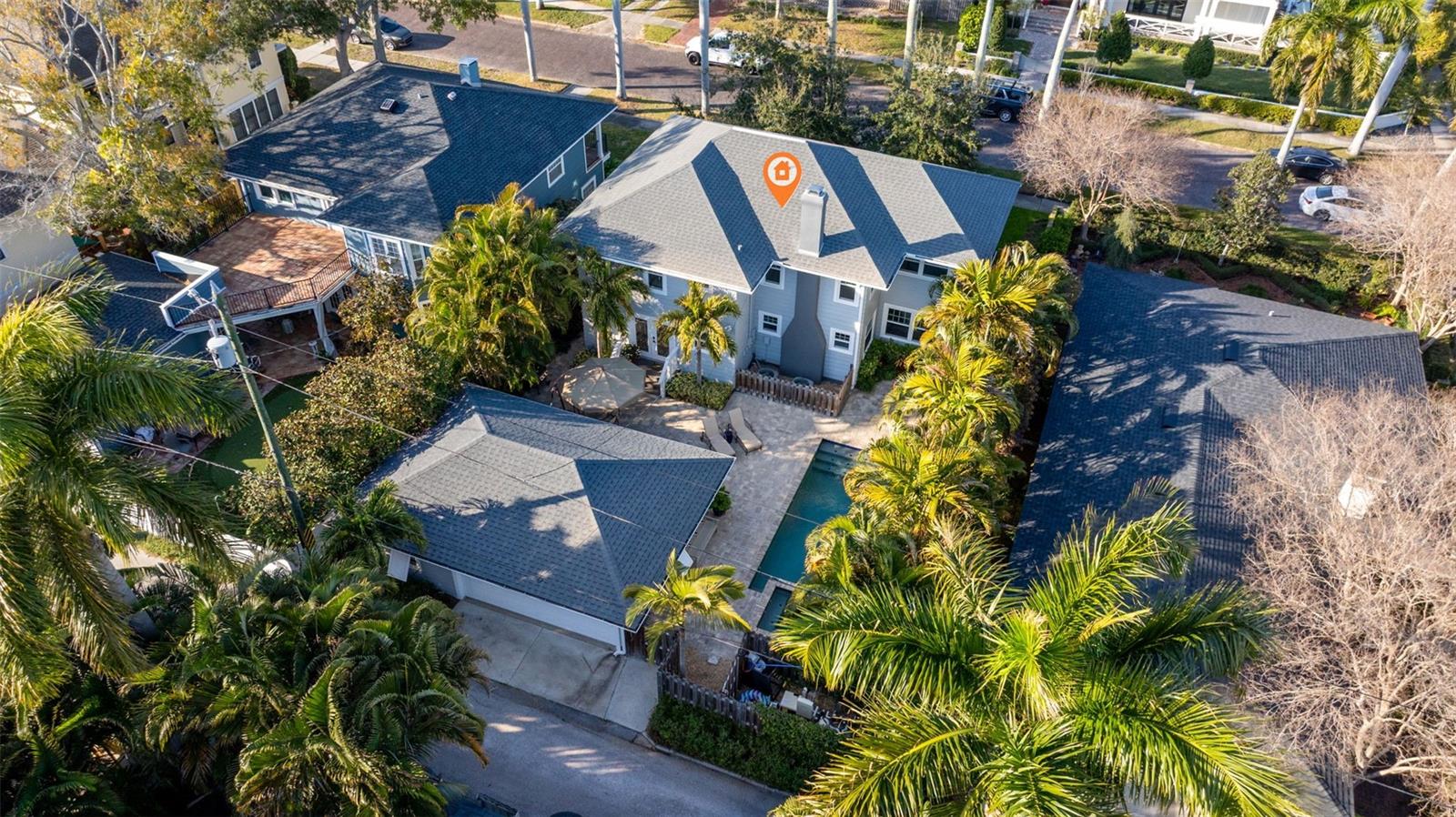 Listing photo id 43 for 646 17th Ave Ne