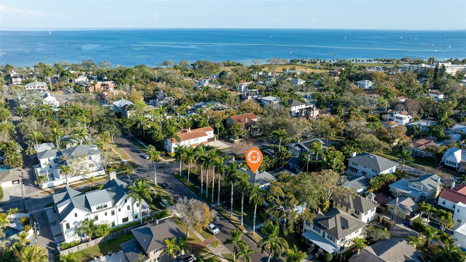 Listing photo id 44 for 646 17th Ave Ne