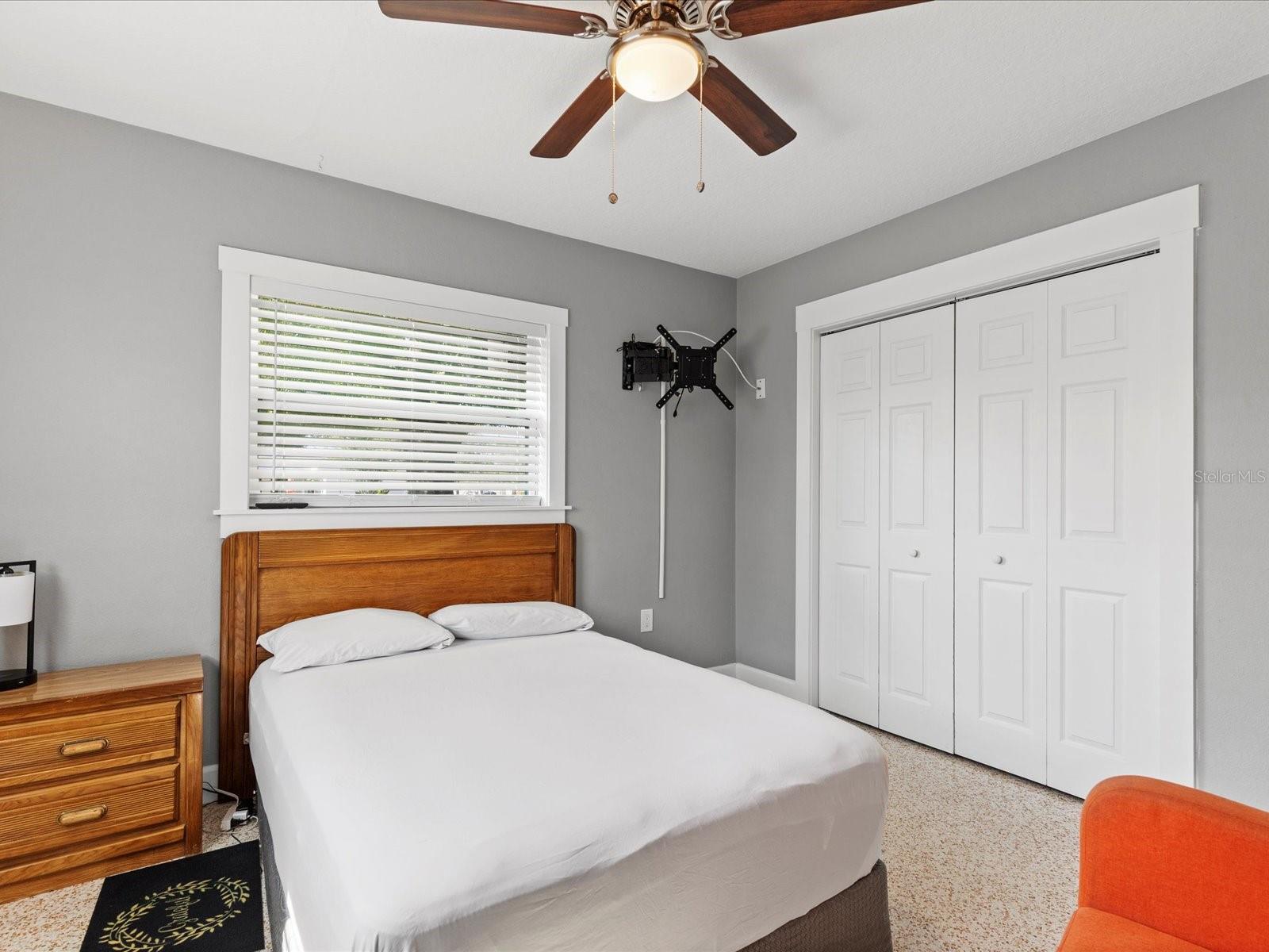 Image 28 of 50 For 3423 Aileen Street