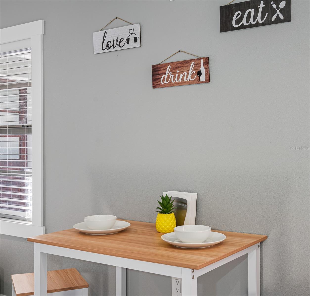 Image 36 of 50 For 3423 Aileen Street