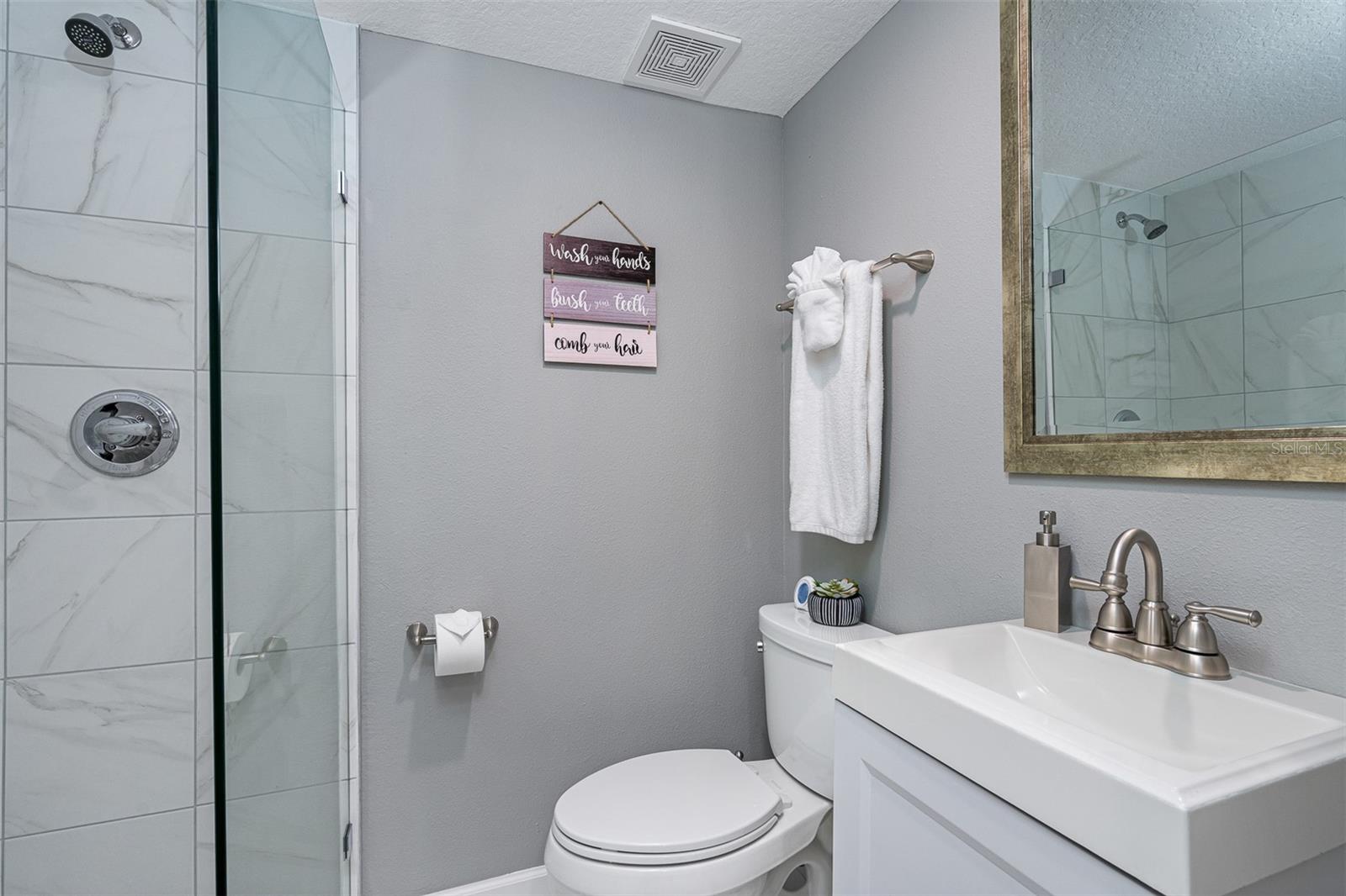 Image 46 of 50 For 3423 Aileen Street