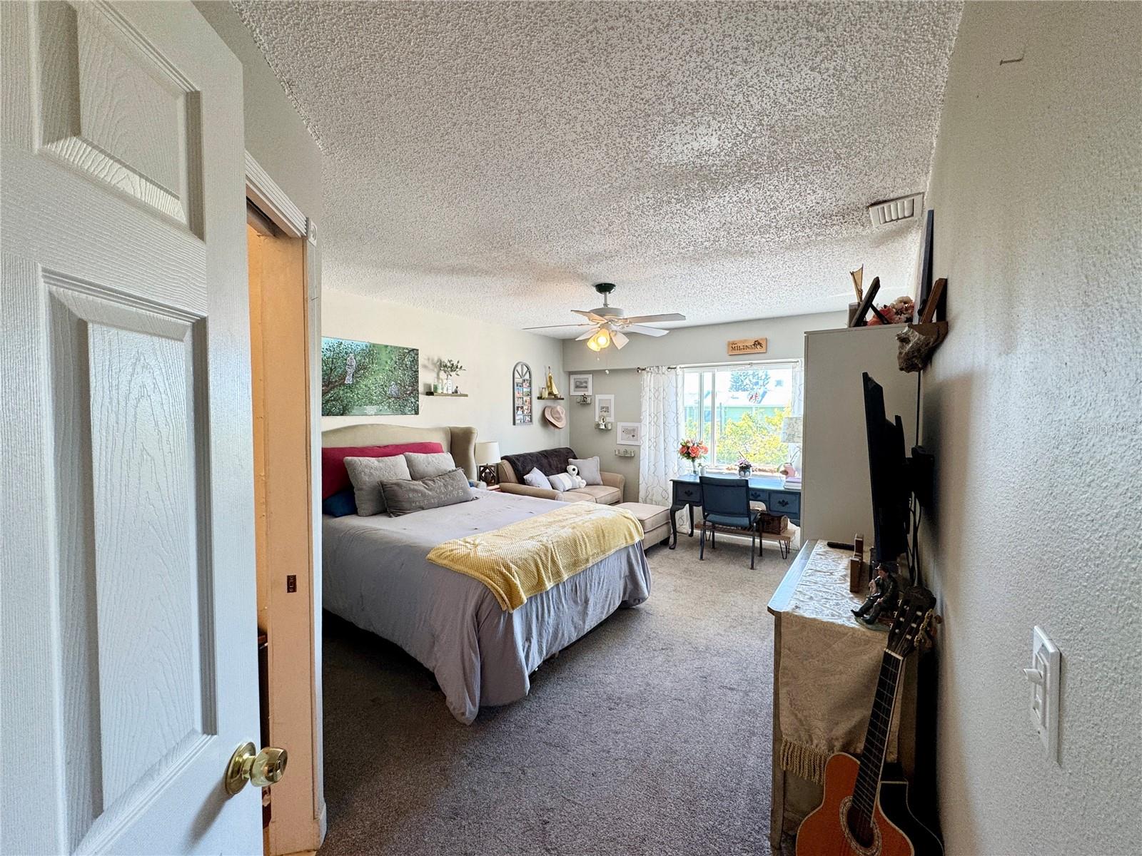 Image 12 of 29 For 324 Windrush Boulevard 8