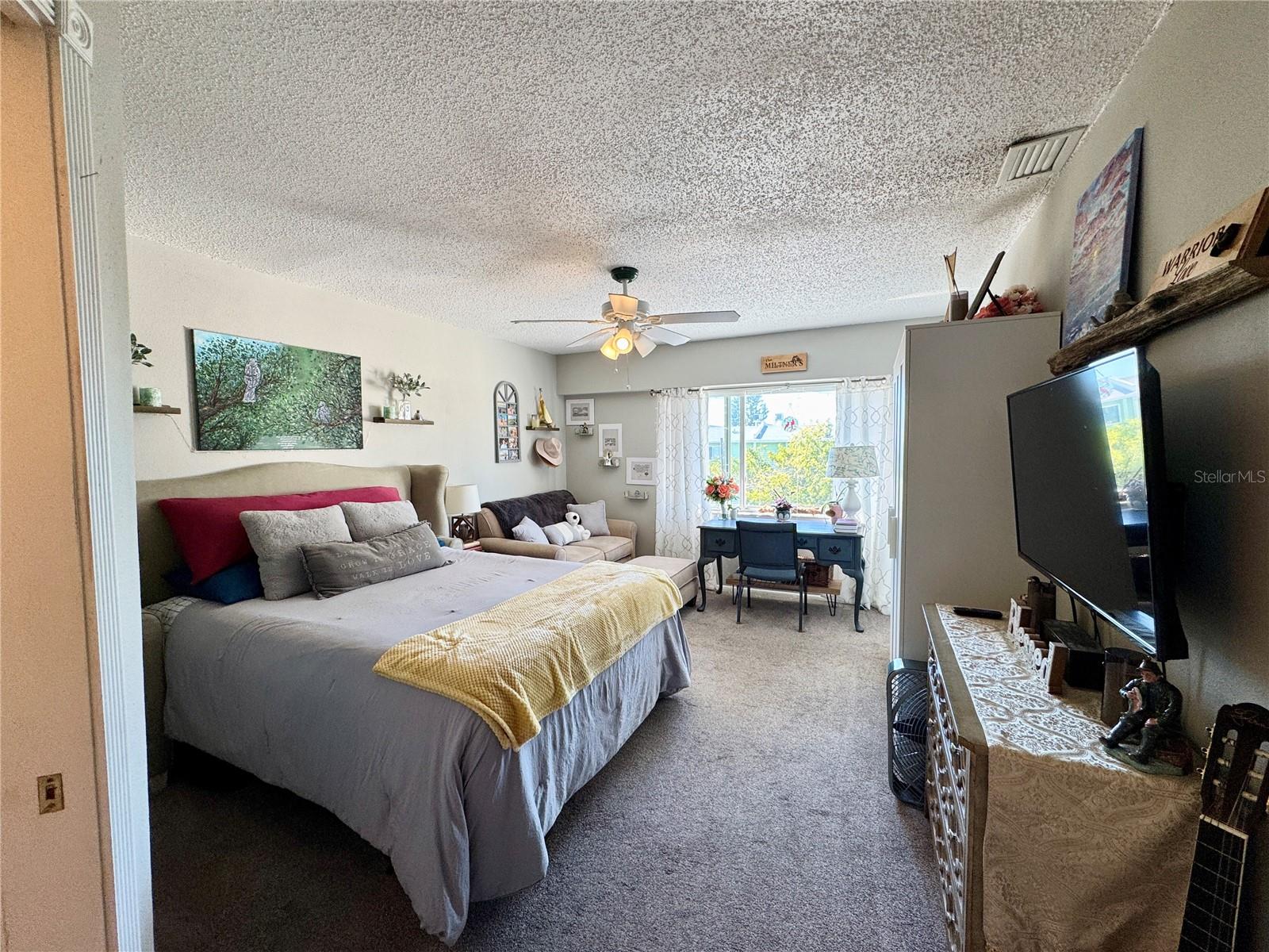 Image 13 of 29 For 324 Windrush Boulevard 8