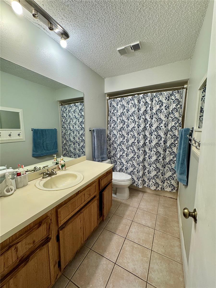 Image 19 of 29 For 324 Windrush Boulevard 8