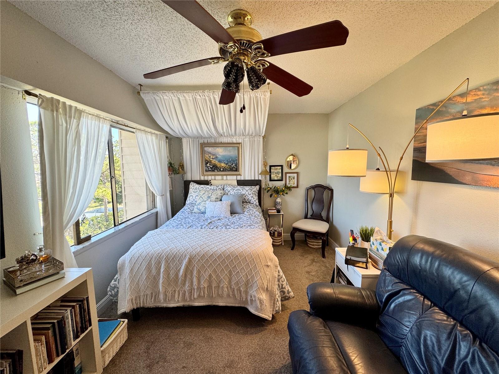 Image 21 of 29 For 324 Windrush Boulevard 8