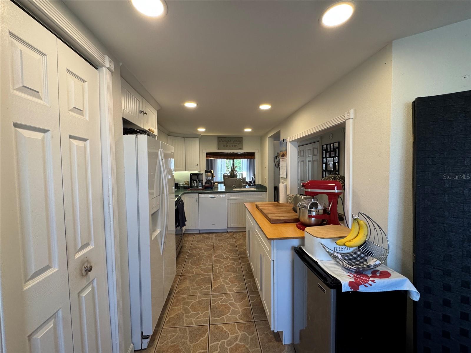 Image 5 of 29 For 324 Windrush Boulevard 8