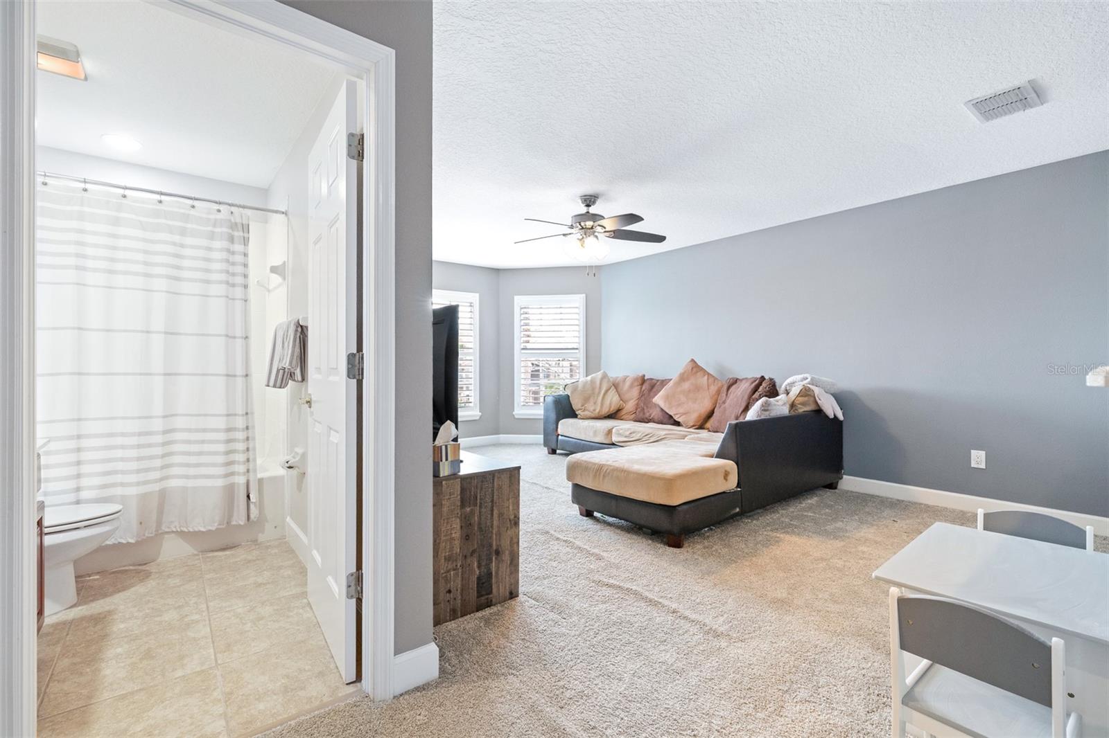 Image 33 of 67 For 3628 Valencia Cove Court