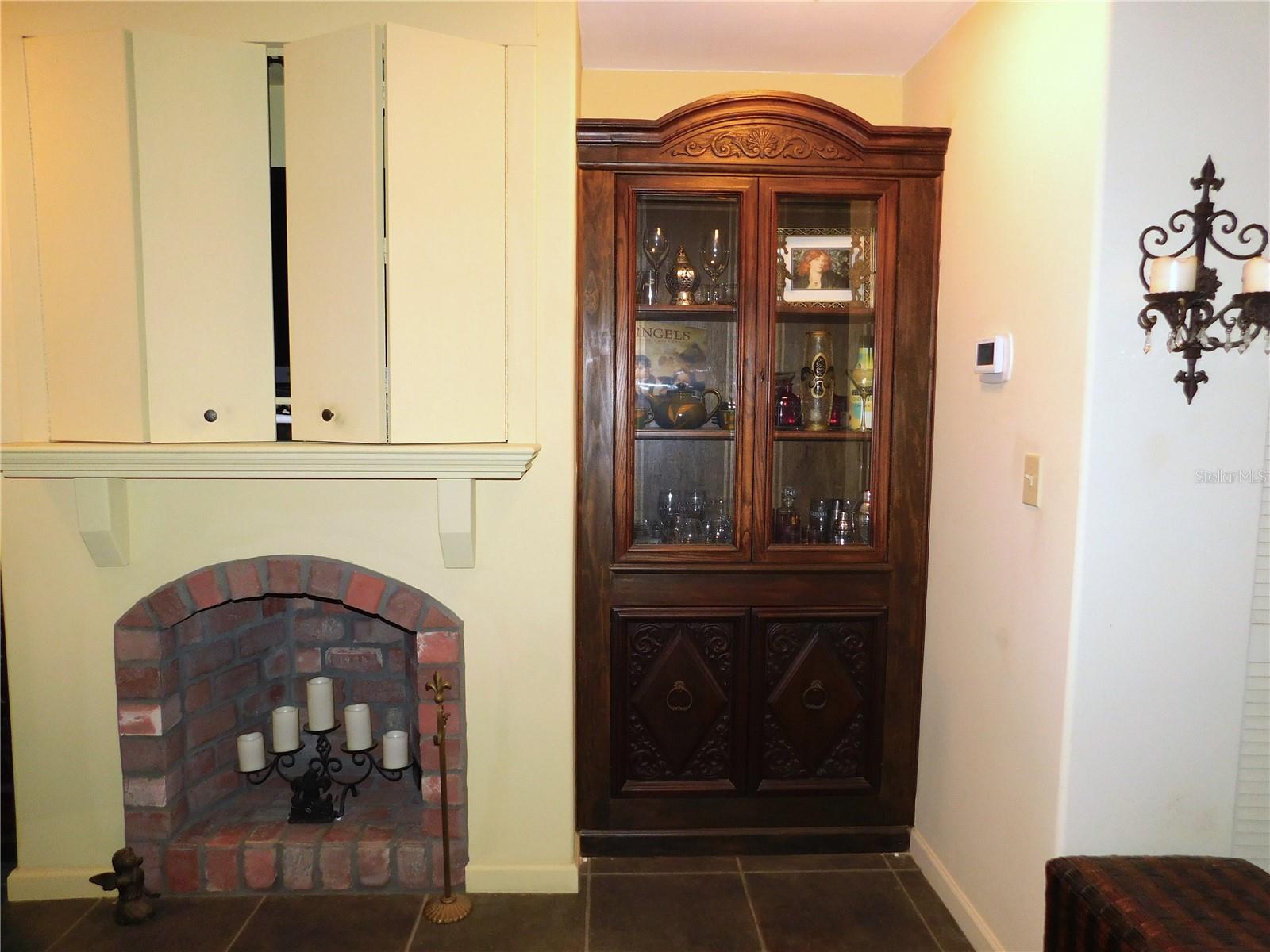 Image 26 of 70 For 2700 Bayshore Boulevard 2c