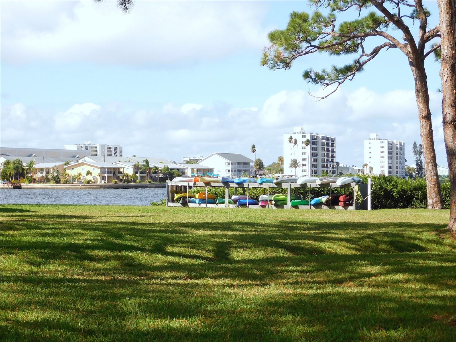 Image 55 of 70 For 2700 Bayshore Boulevard 2c