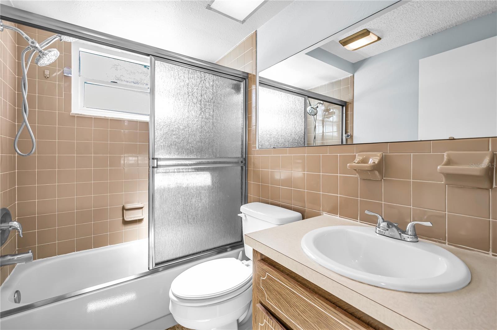 Image 36 of 48 For 4415 Royal Oak Lane