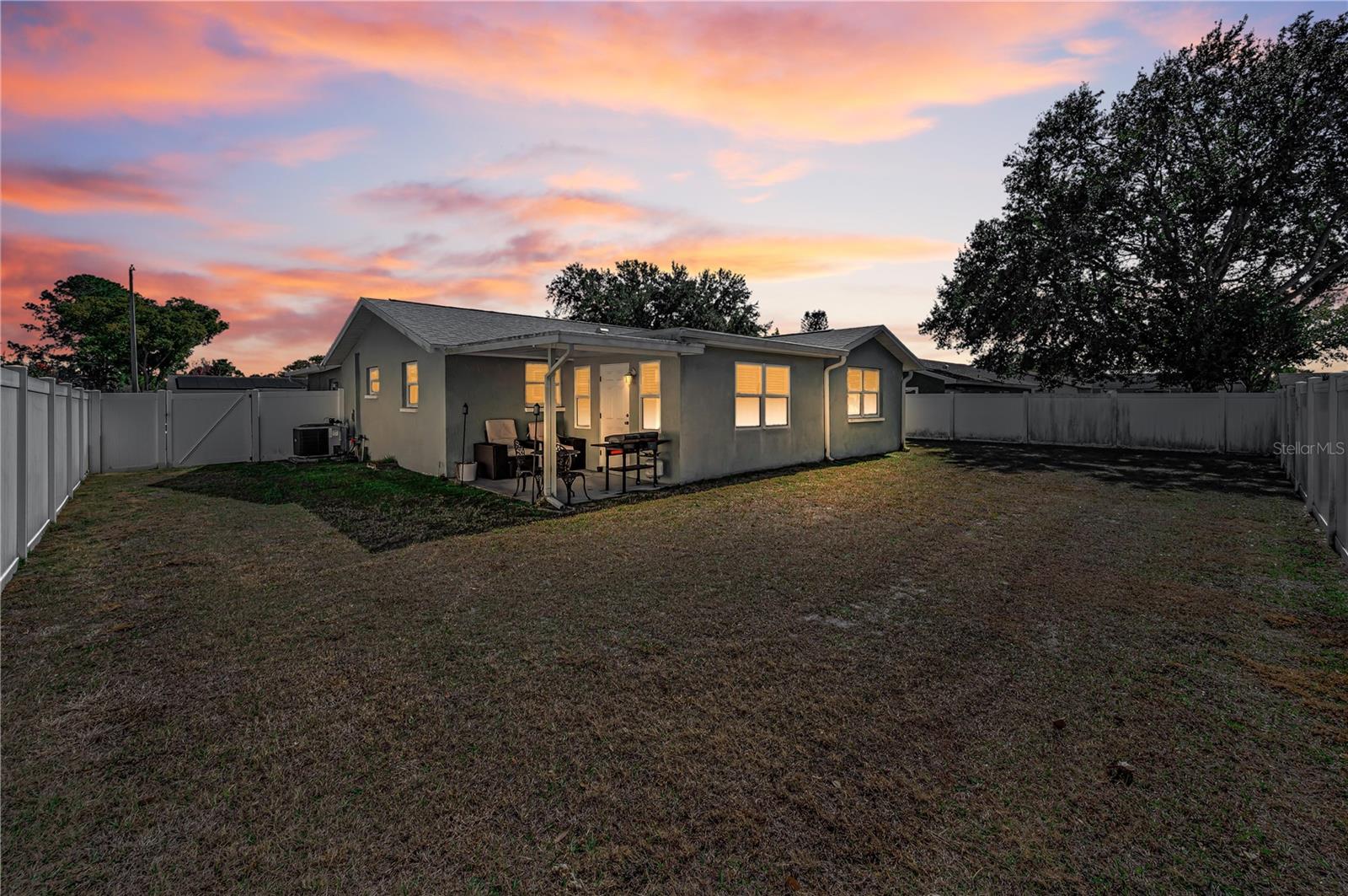 Image 38 of 48 For 4415 Royal Oak Lane