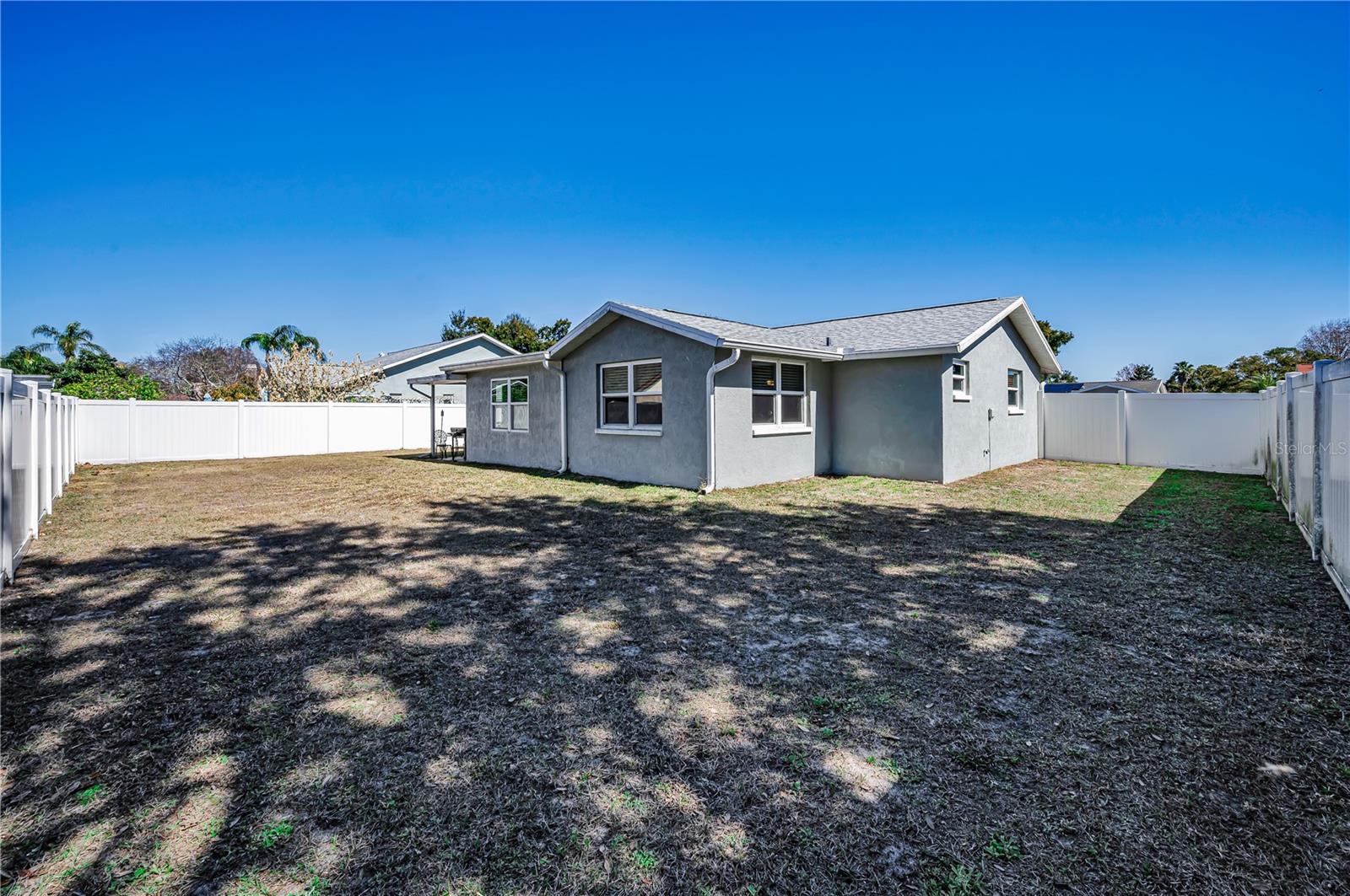 Image 39 of 48 For 4415 Royal Oak Lane