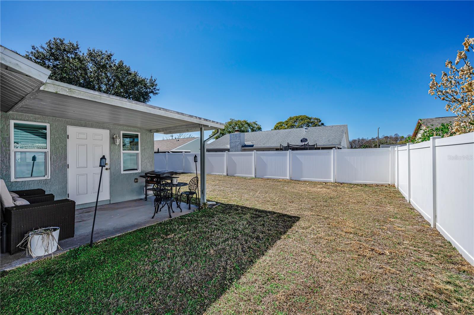 Image 42 of 48 For 4415 Royal Oak Lane