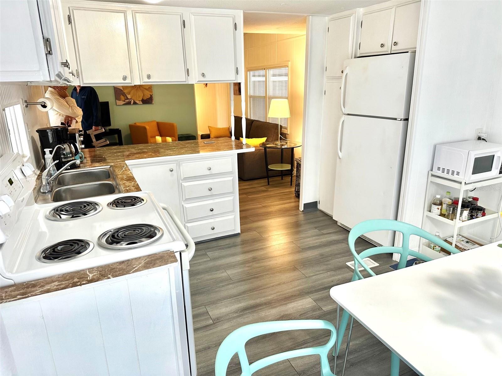 Image 2 of 12 For 9790 66th Street N 194